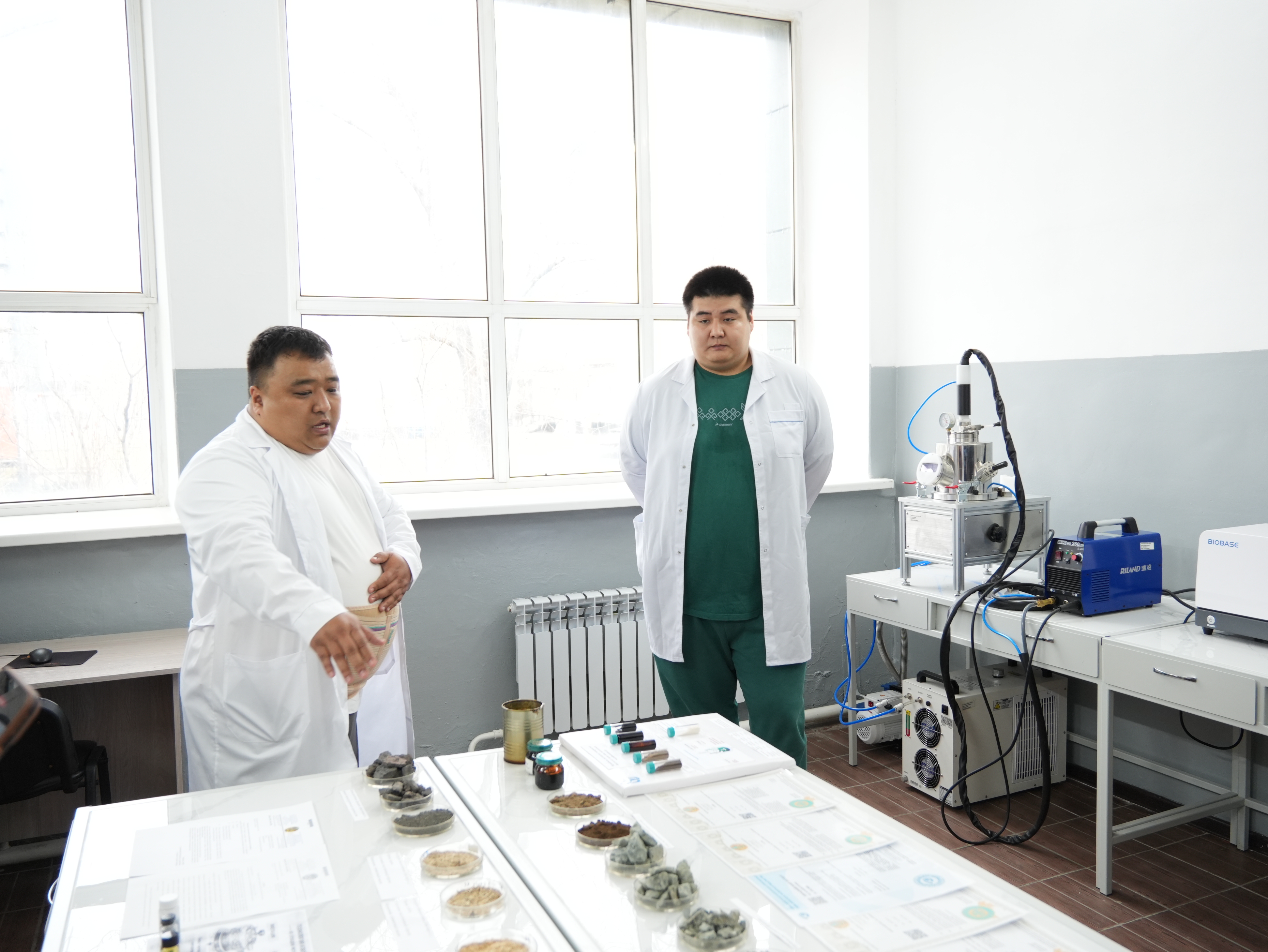 Тың бастама: жаңа зертхана жұмысын бастады