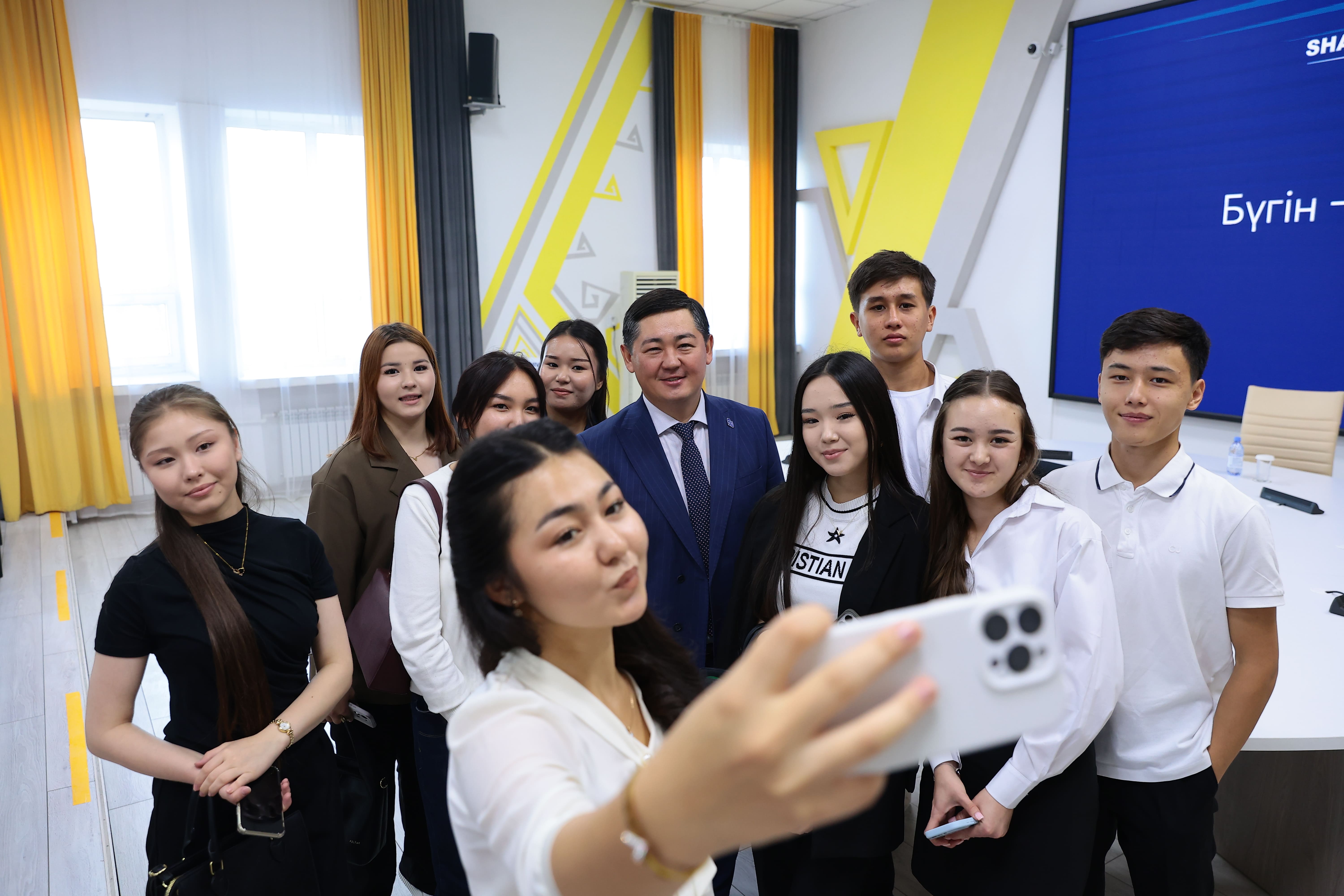 The rector met with first-year students