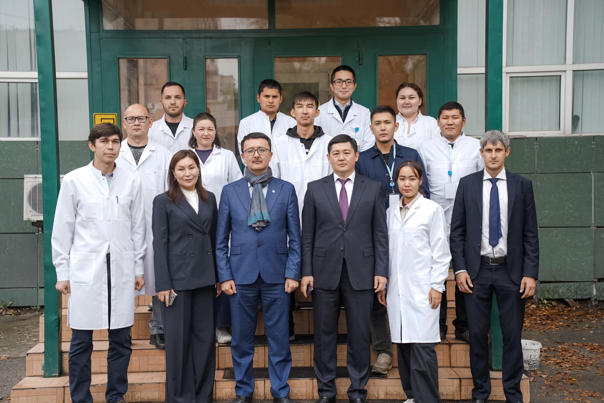 ВИЦЕ-МИНИСТР ОЗНАКОМИЛСЯ С НАУЧНЫМ ПОТЕНЦИАЛОМ SHAKARIM UNIVERSITY