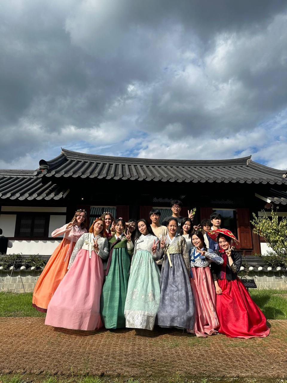 Shakarim University 40 студенті академиялық ұтқырлық бағдарламасы бойынша шетелде білім алуда