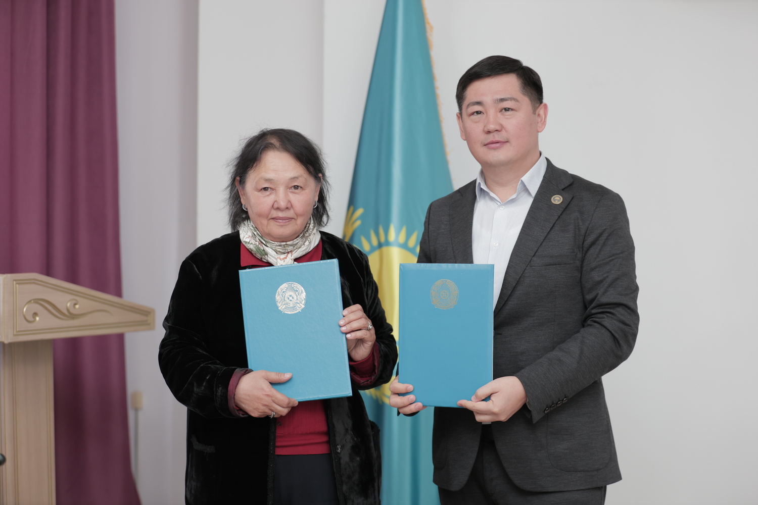 ИЗ БОТАНИЧЕСКОГО САДА ЗАПАДА – В СЕМЕЙ