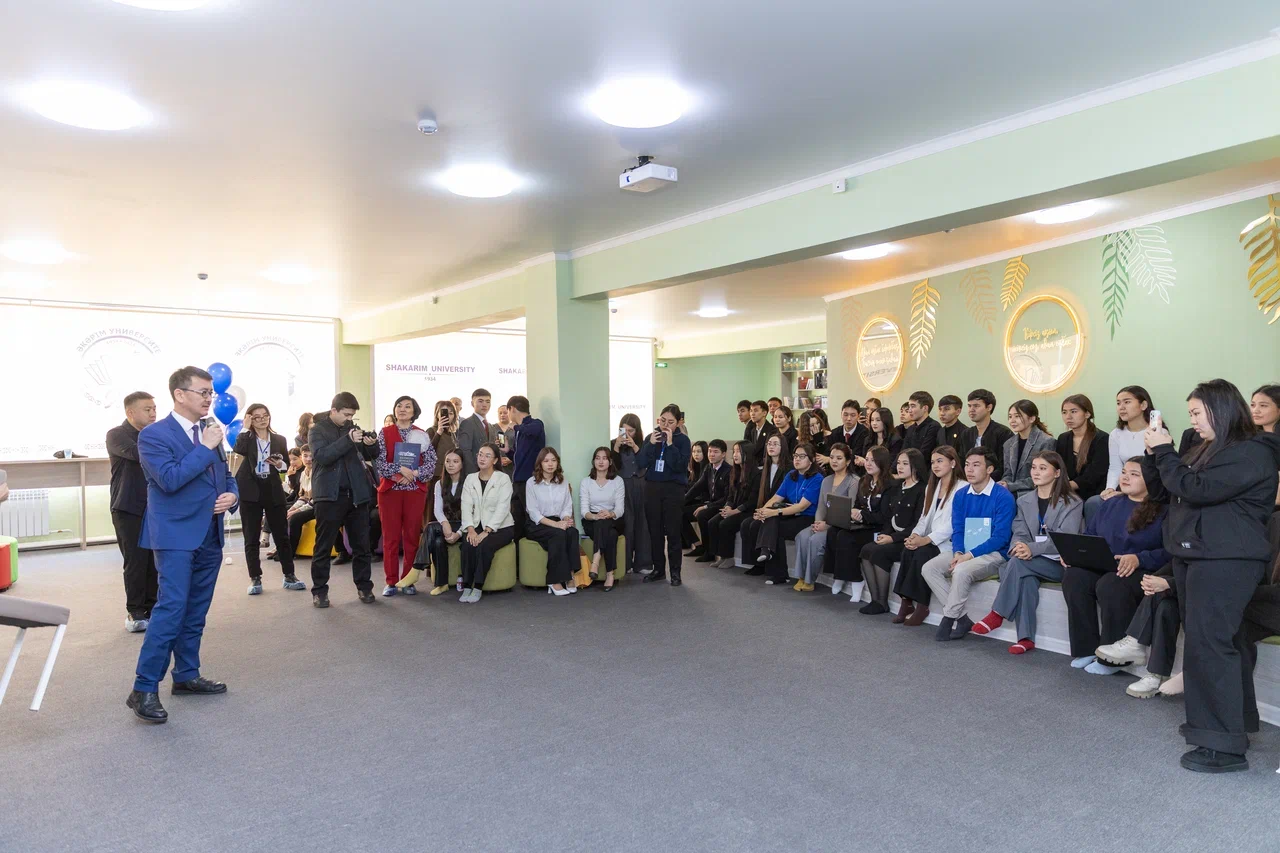 ПРОСТРАНСТВО ВОЗМОЖНОСТЕЙ CO-WORKING «ЖАСSTAR» 