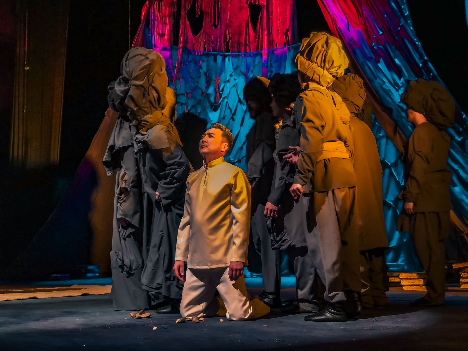 ШӘКӘРІМ УНИВЕРСИТЕТІ "ДАРИҒА-АЙ" ТЕАТРЫНДА