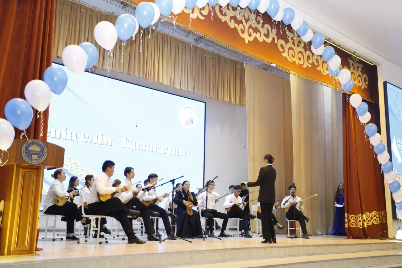 День Республики в Shakarim University: образование и наука в центре перемен