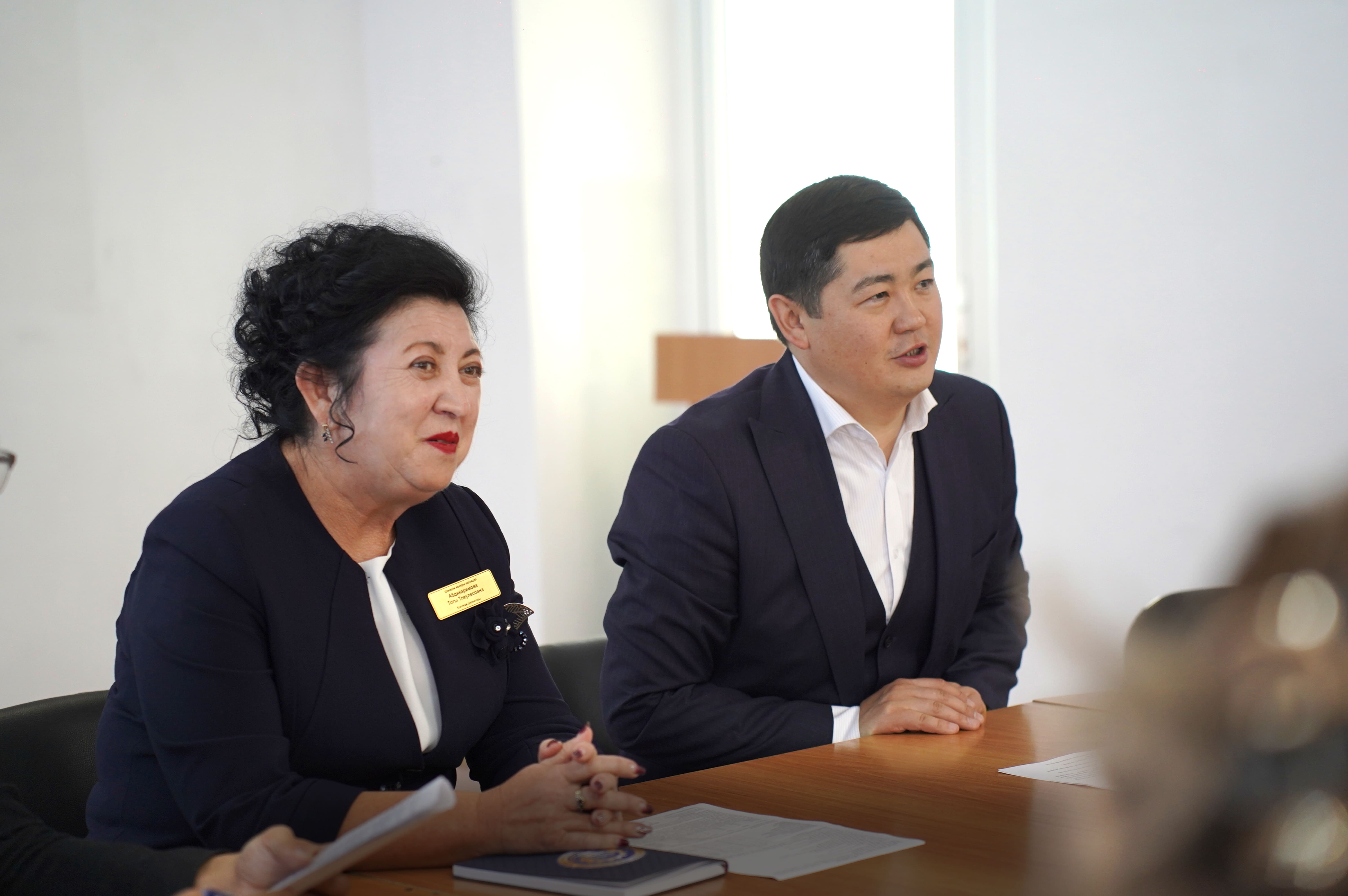 THE RECTOR OF THE UNIVERSITY VISITED SHAKARIM HIGHER COLLEGE