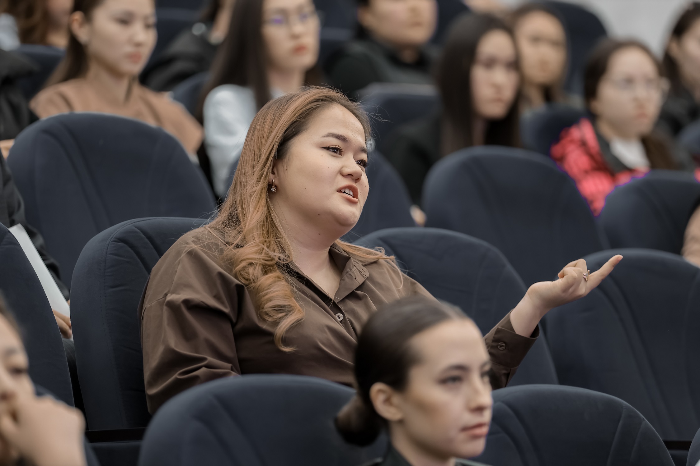 ДУМАН ОРЫНБЕКОВ: «МЫ НЕ ОБЕЩАЕМ ЛЁГКИЙ ПУТЬ. МЫ ПРЕДЛАГАЕМ ВЫСОКУЮ ПЛАНКУ.