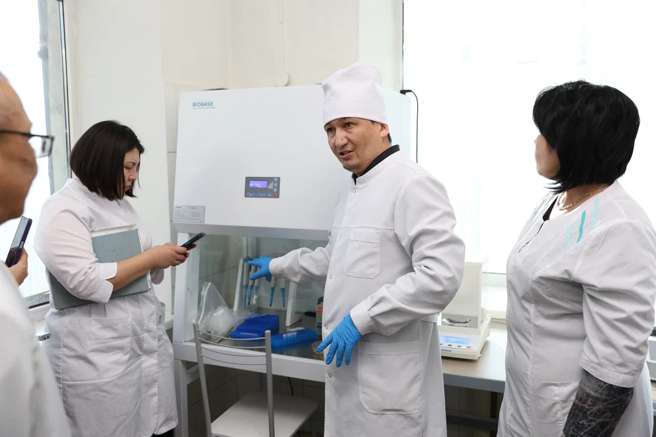 АГРОТЕХНОПАРК ЗЕРТХАНАСЫНДА 