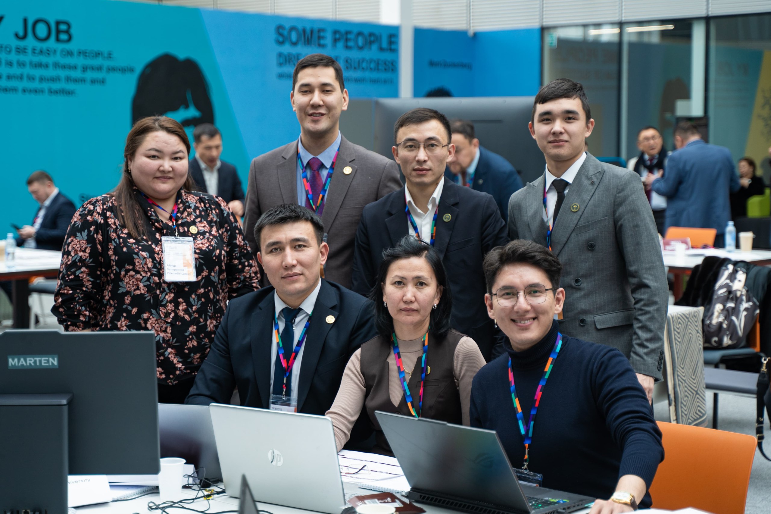 ПОБЕДА В ХАКАТОНЕ-2025 СРЕДИ СИЛЬНЕЙШИХ УНИВЕРСИТЕТОВ КАЗАХСТАНА ЗА SHAKARIM UNIVERSITY!