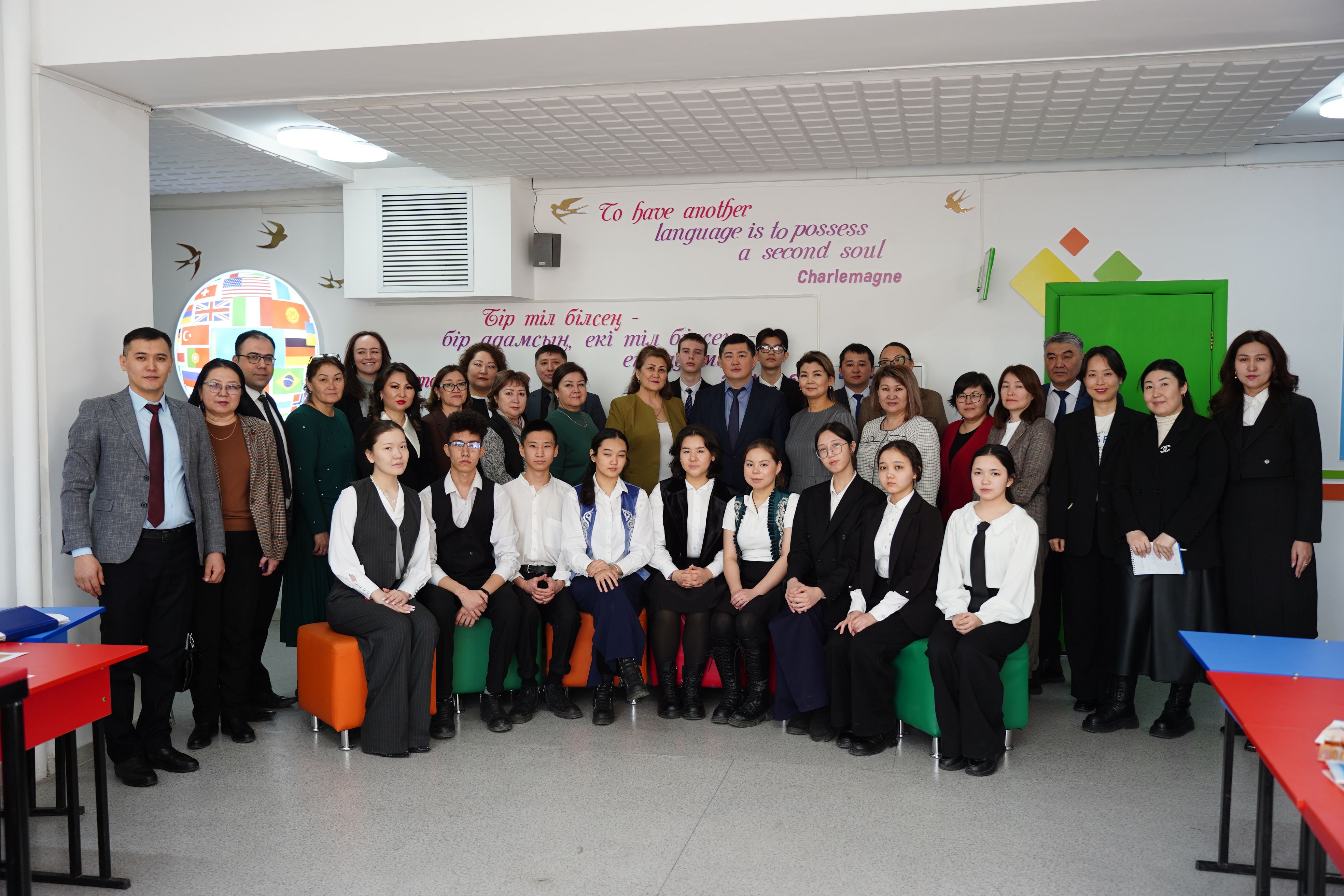 ОҚУ-АҒАРТУ САЛАСЫНЫҢ ДЕЛЕГАТТАРЫ SHAKARIM UNIVERSITY КЕЛДІ