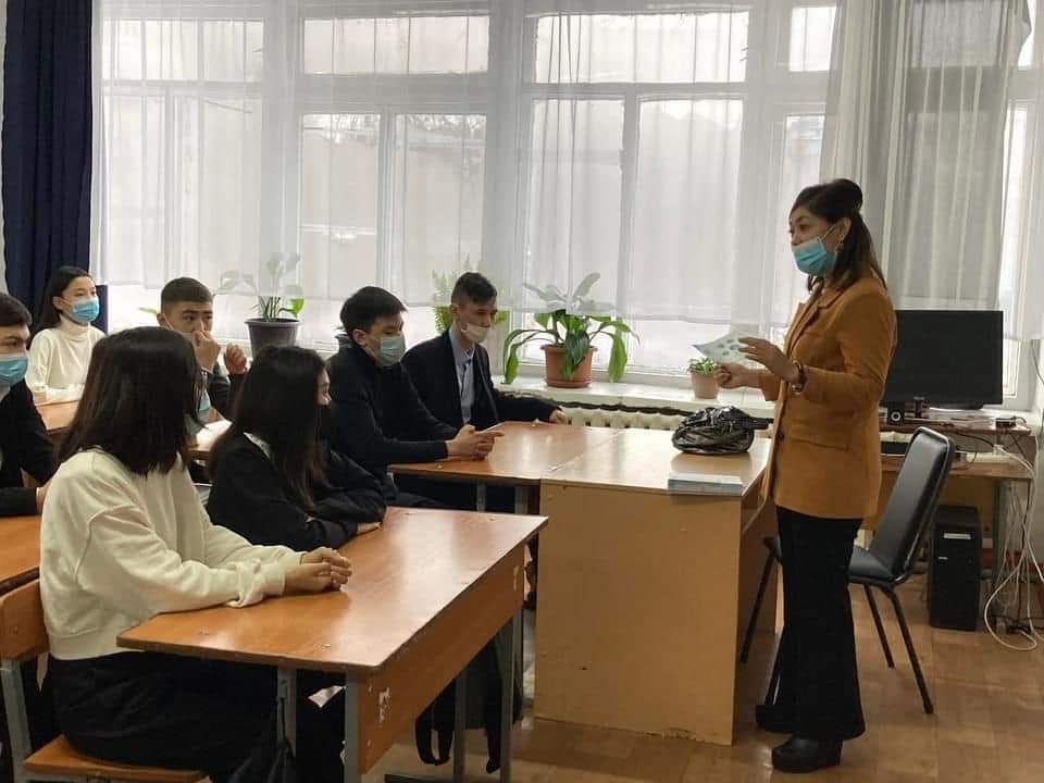 ПРОФОРИЕНТАЦИОННАЯ ДЕЯТЕЛЬНОСТЬ ПРИ ВЫБОРЕ ПРОФЕССИИ