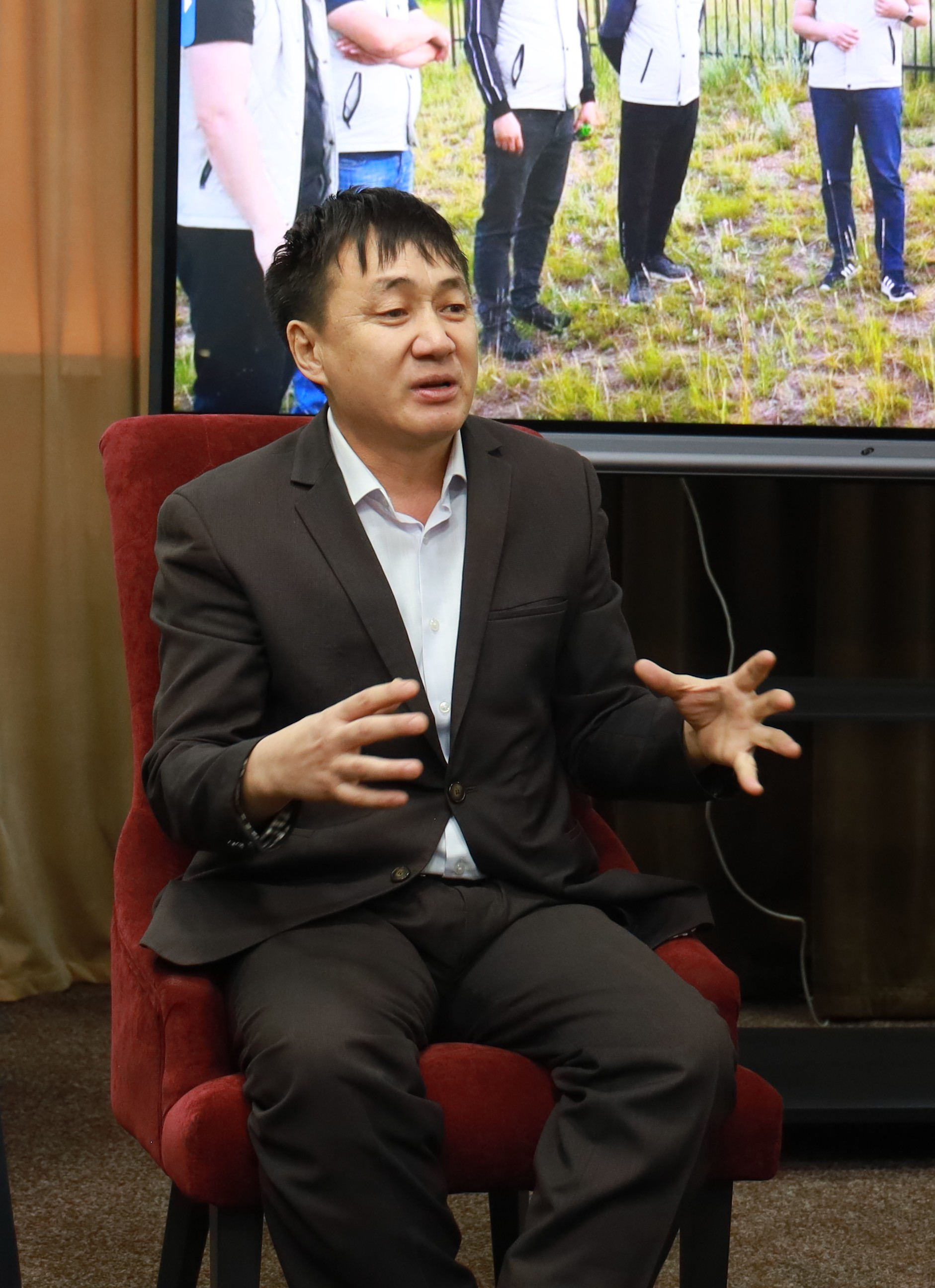 Шәкәрімнің «Саят қорасы» – феномендік құбылыс