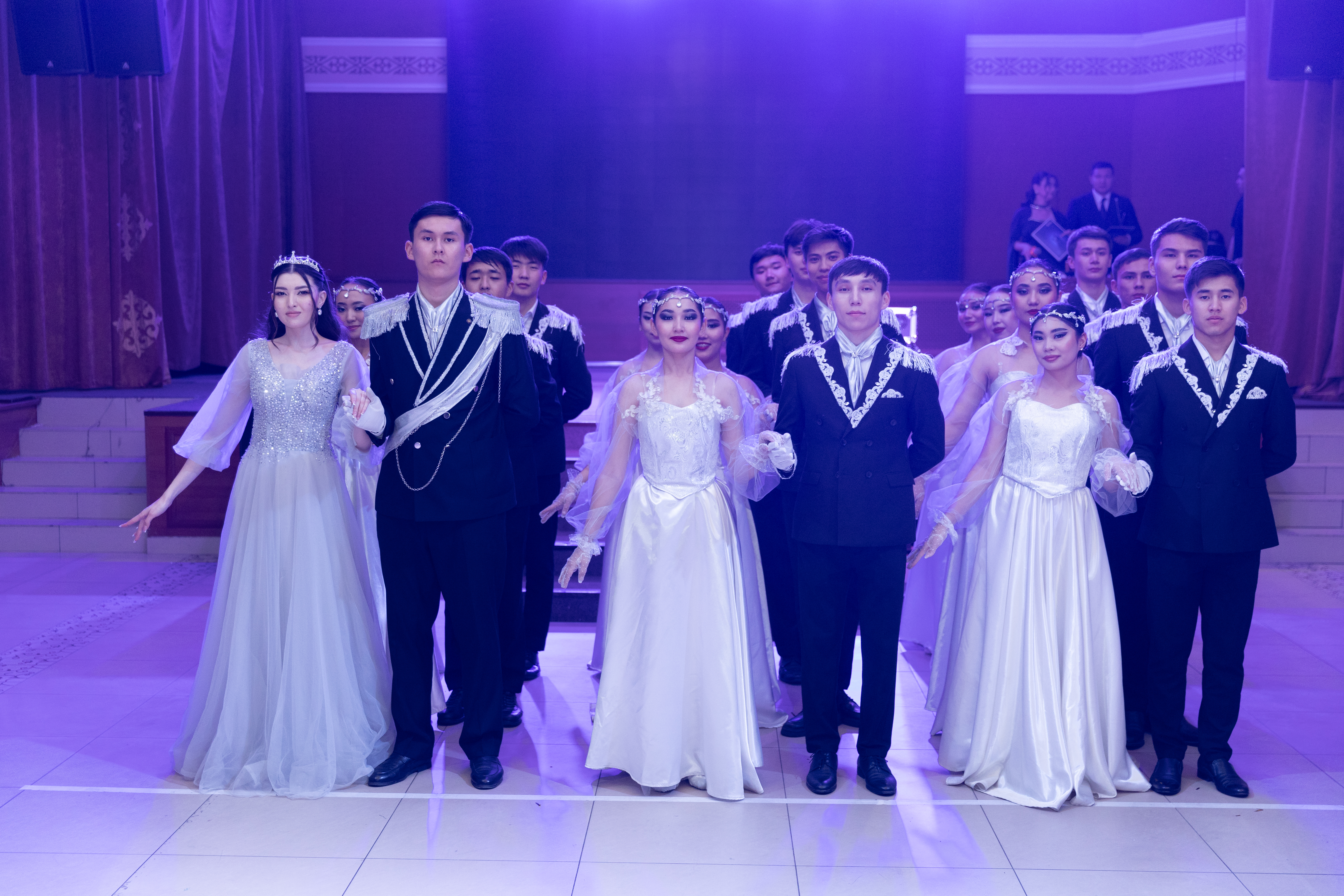 “大学舞会 – 2025”：沙卡里姆大学举办传统节日晚会