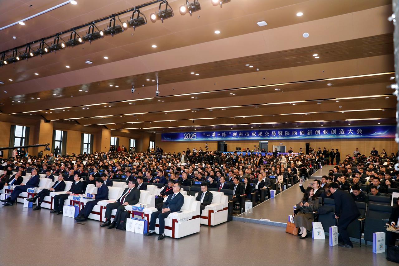 科学上的信任与伙伴关系：国际科学平台上的谢卡里姆大学