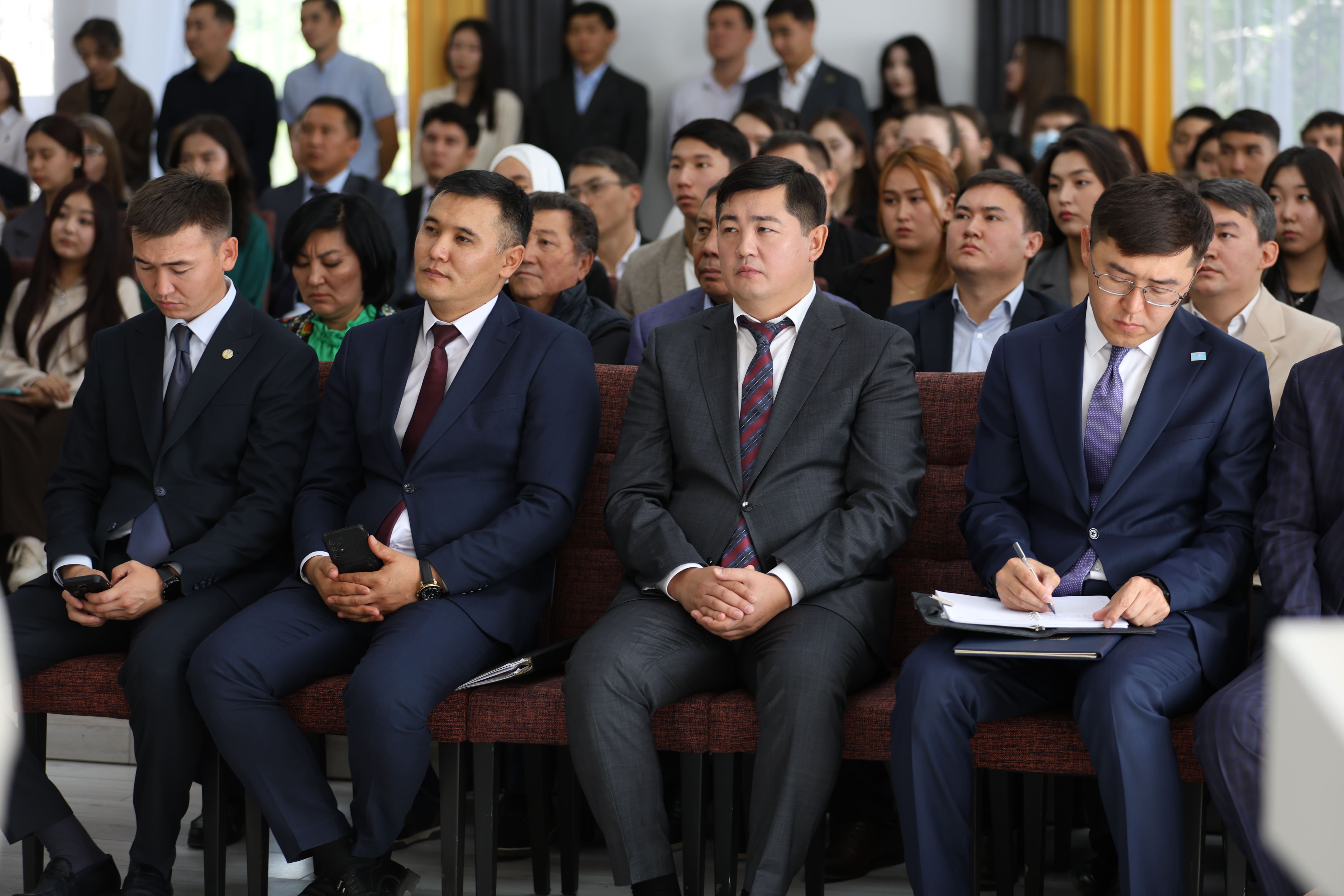 Думан Орынбеков, ректор Shakarim University: Технологический прорыв и цифровая трансформация: вклад Университета Шакарима в новые инициативы, вытекающие из послания