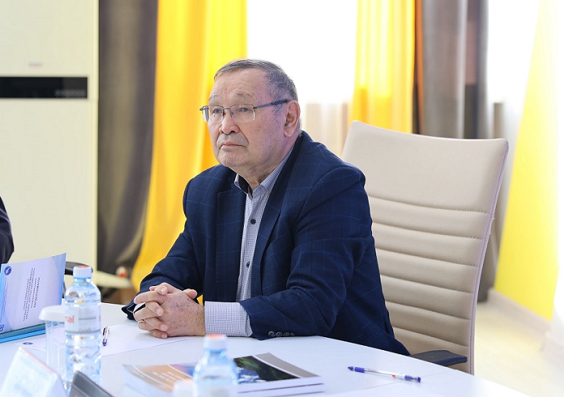 Shakarim University hosted a republican scientific conference “Historical and archaeological heritage of the Abay region: results of first research”