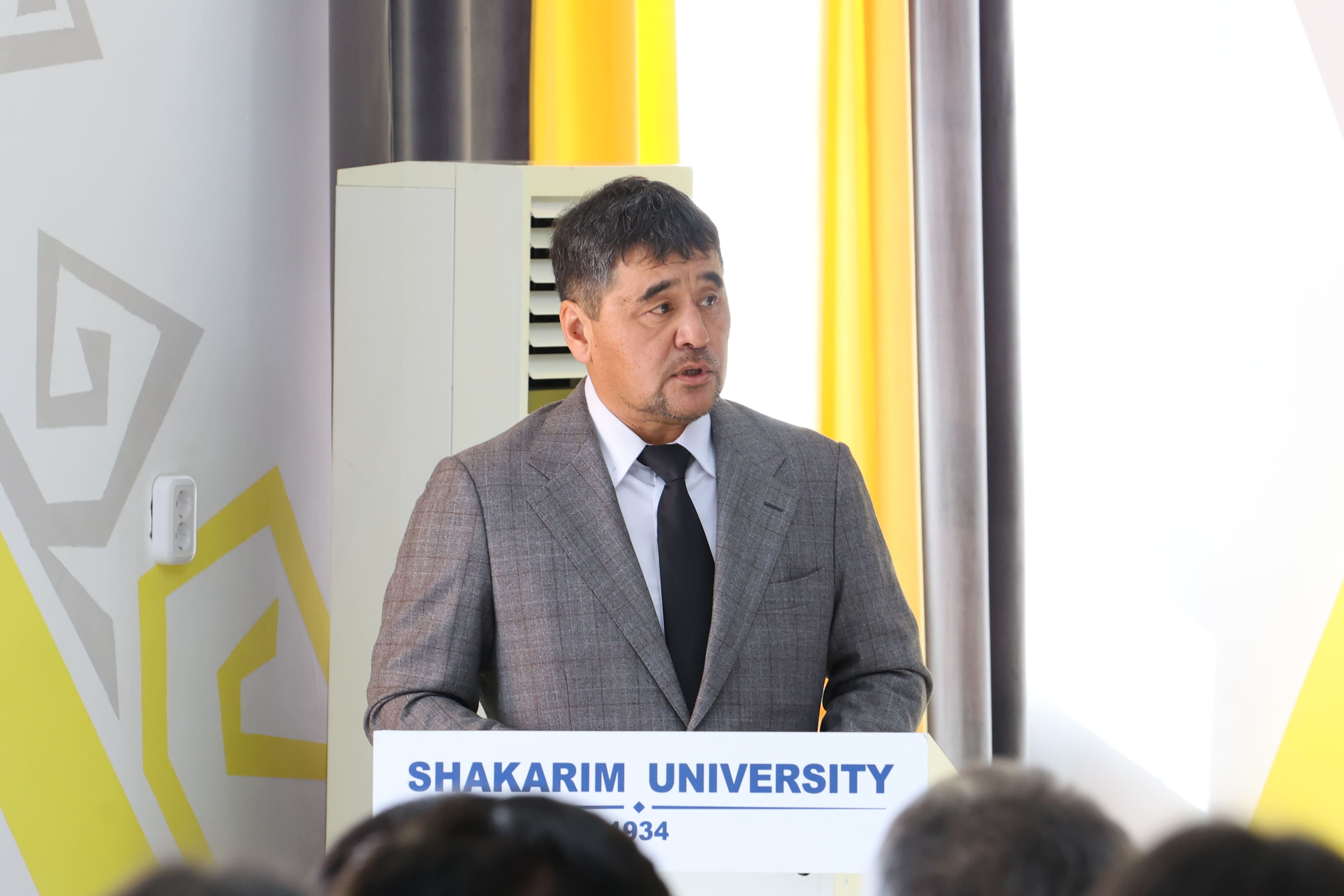 Shakarim University hosted a republican scientific conference “Historical and archaeological heritage of the Abay region: results of first research”