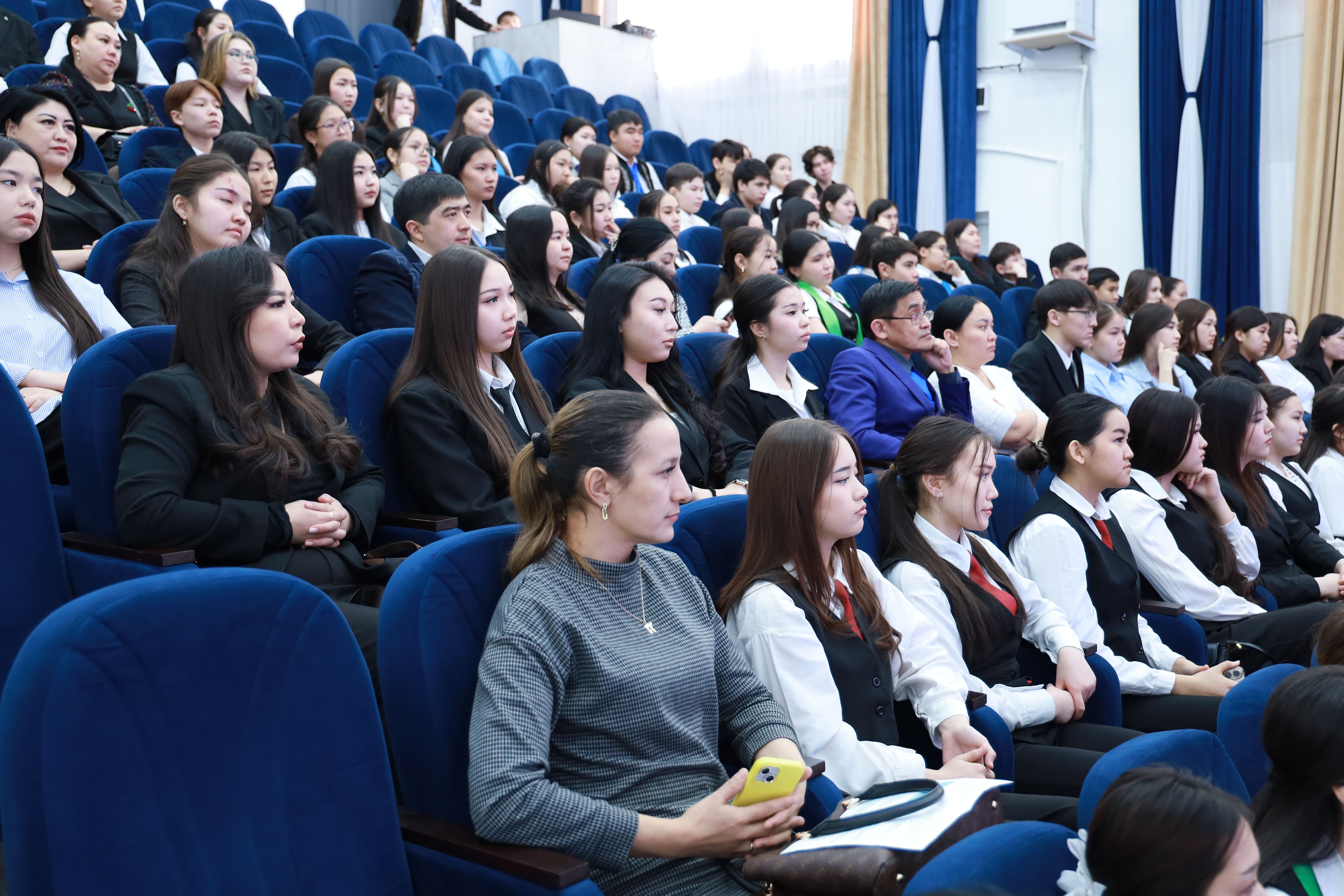 Еріктілік – елге қызмет етудің ең ізгі жолы