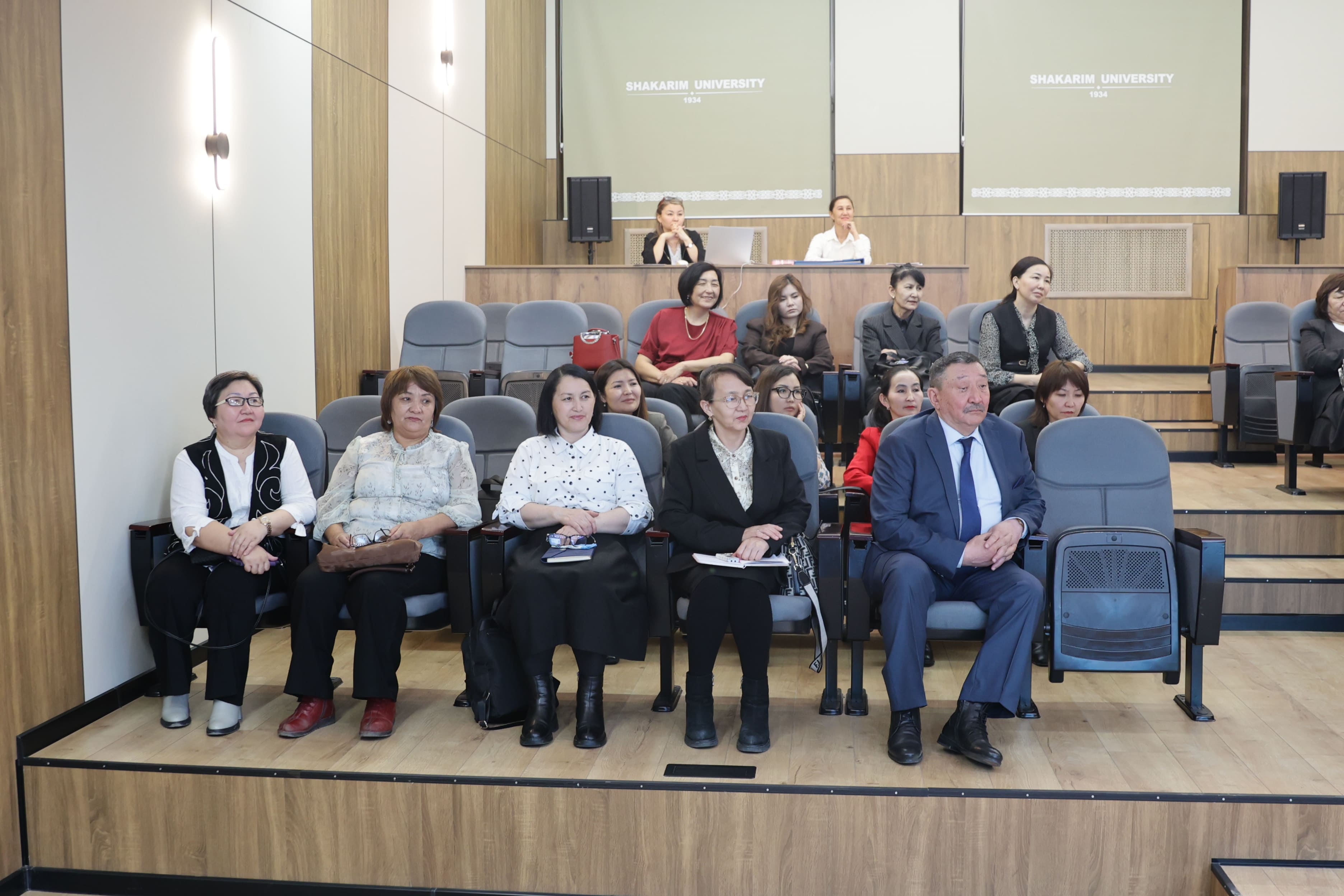 Ұстаз жолы – ұрпаққа өнеге