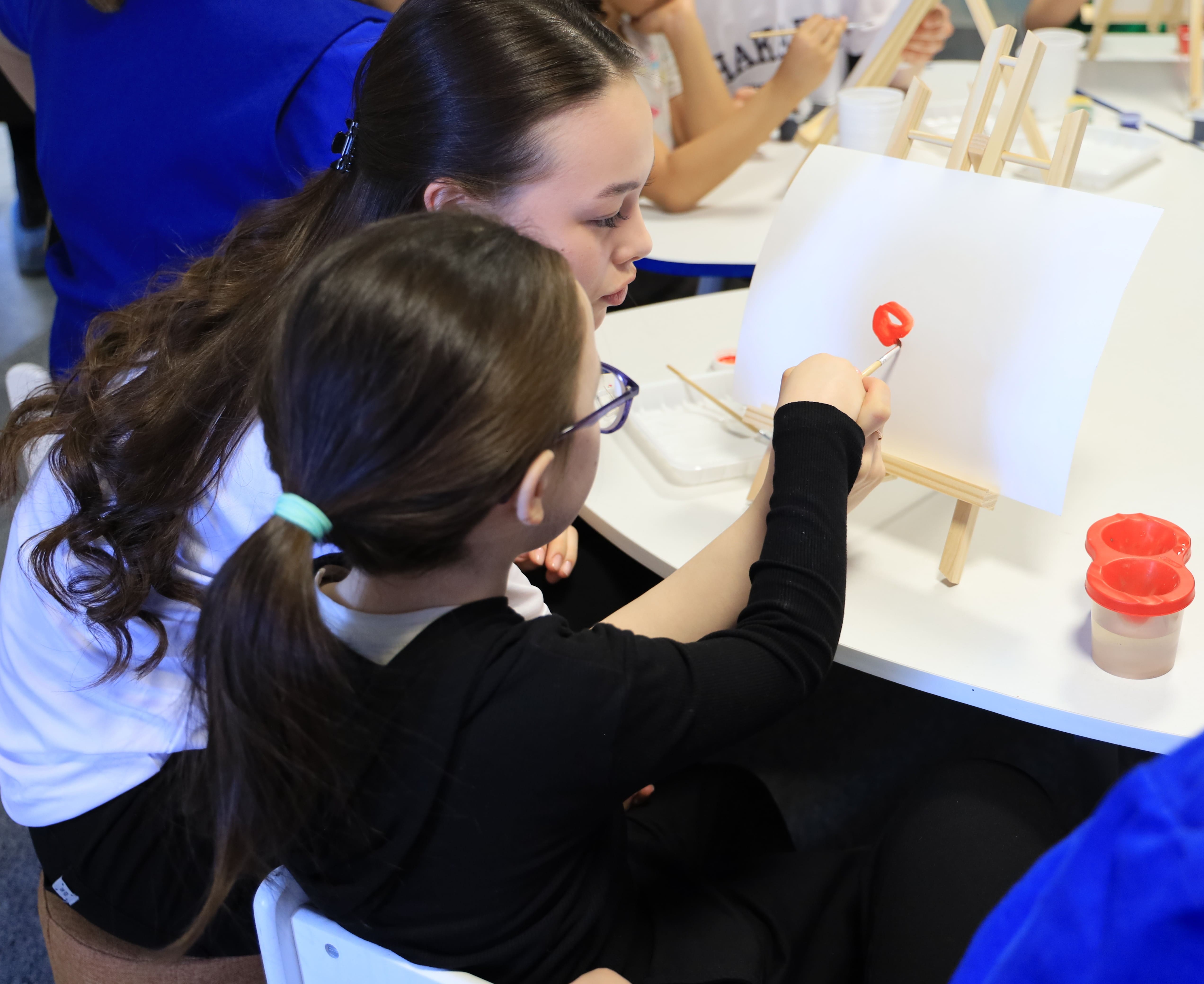 Ерекше әлемге ашық есік 