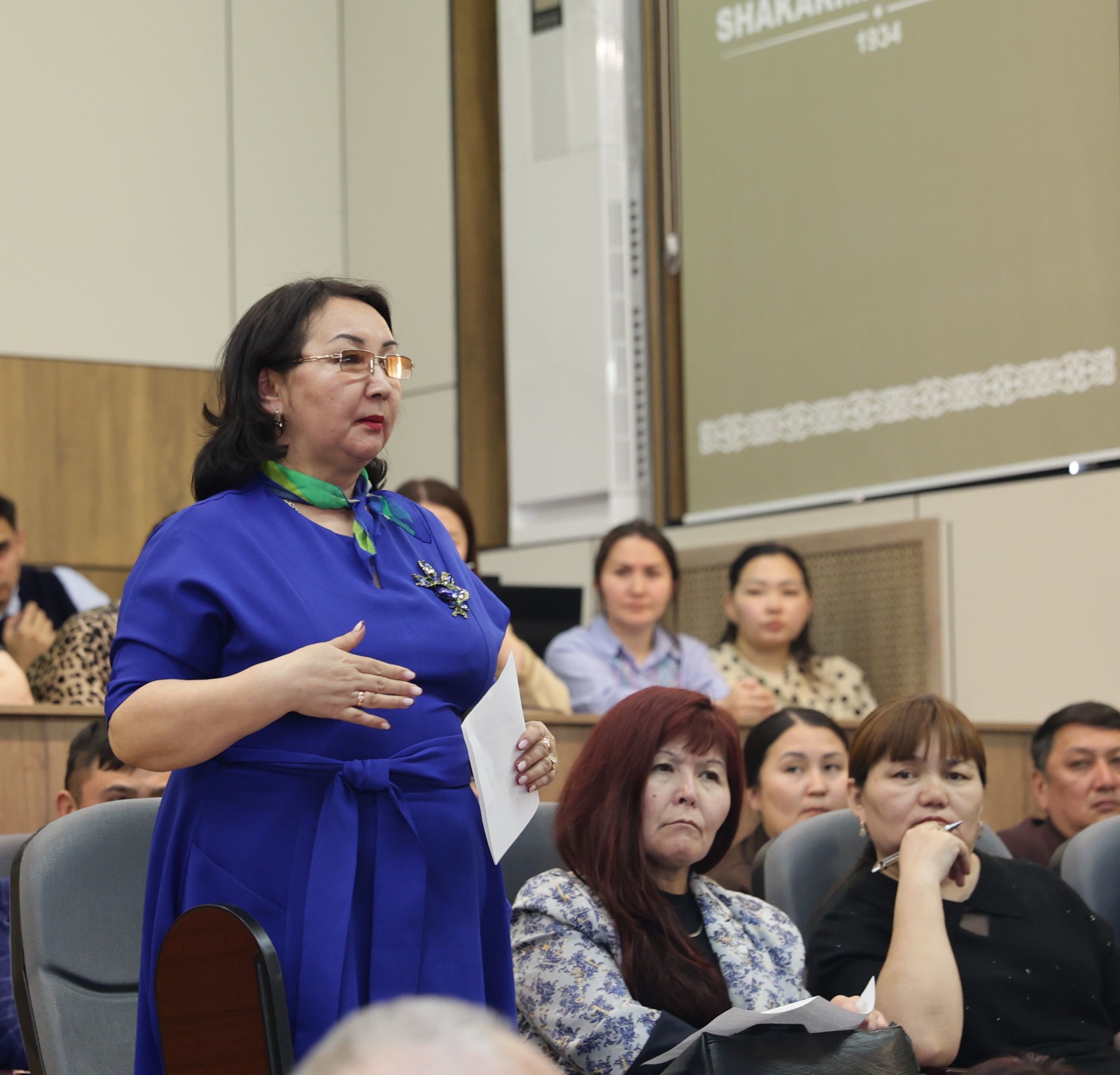 Ғылыми кеңесте маңызды мәселелер талқыланды