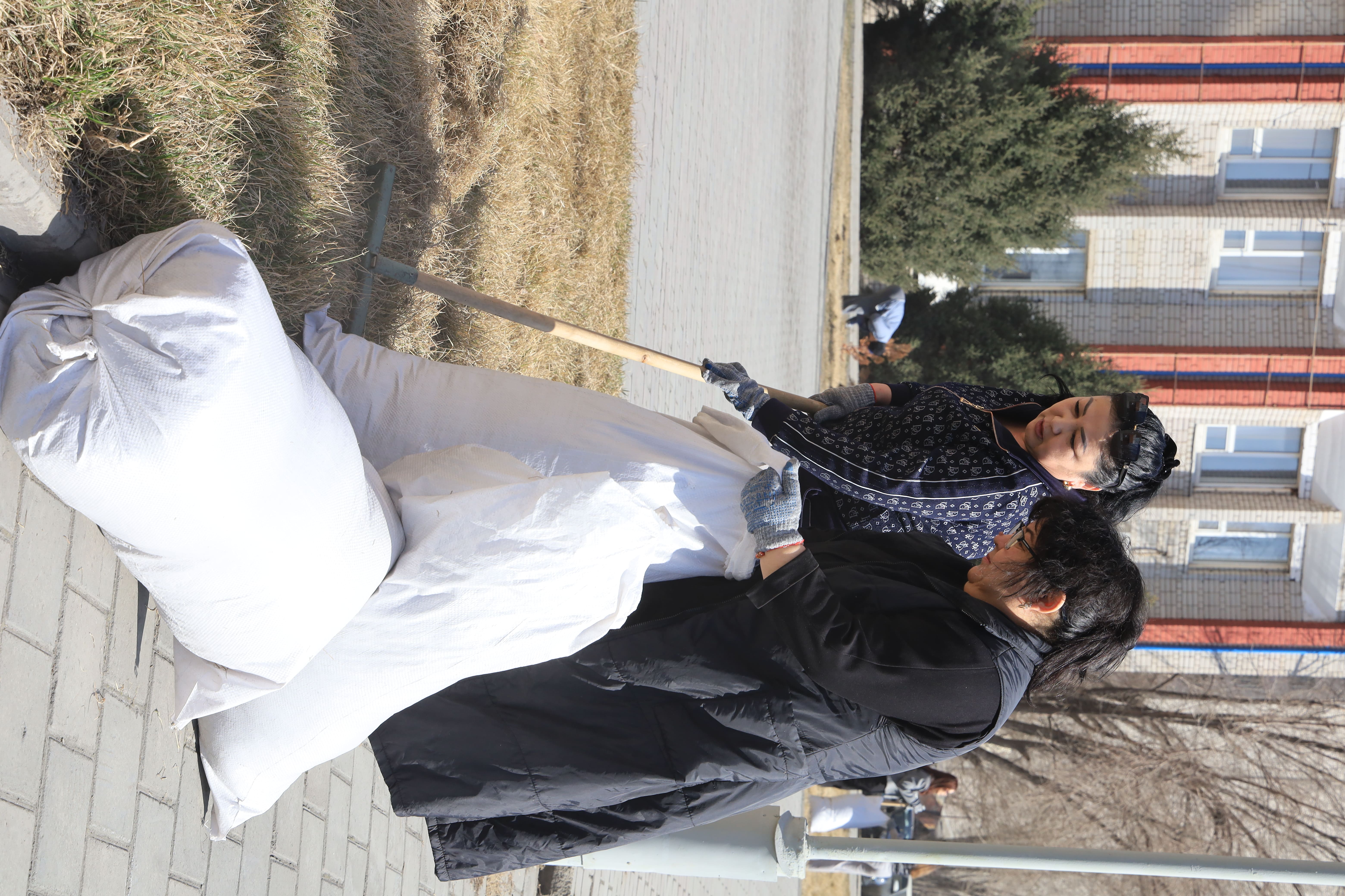  «Таза Қазақстан»: Шәкәрім университетінде сенбілік өтті