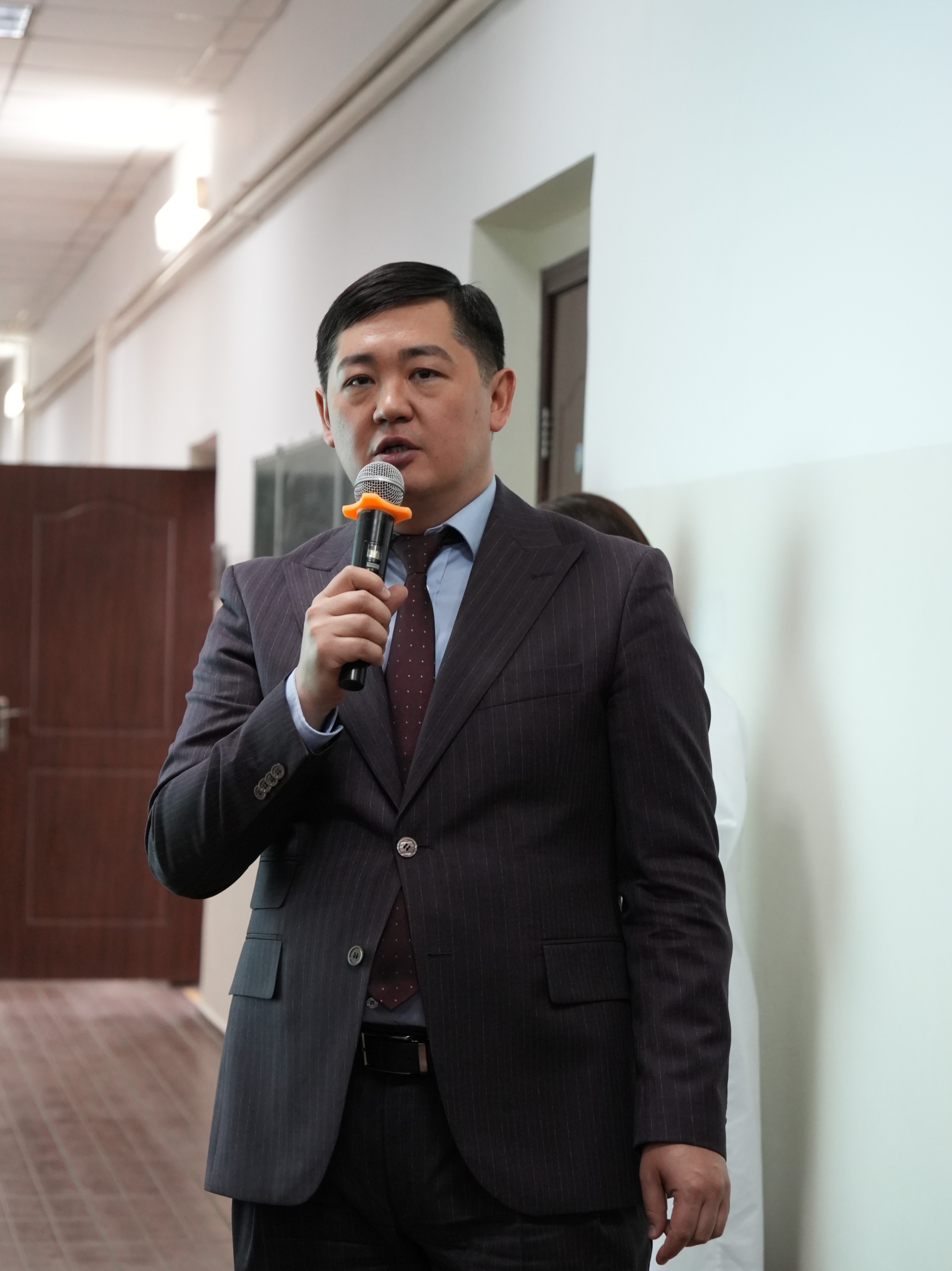 Тың бастама: жаңа зертхана жұмысын бастады