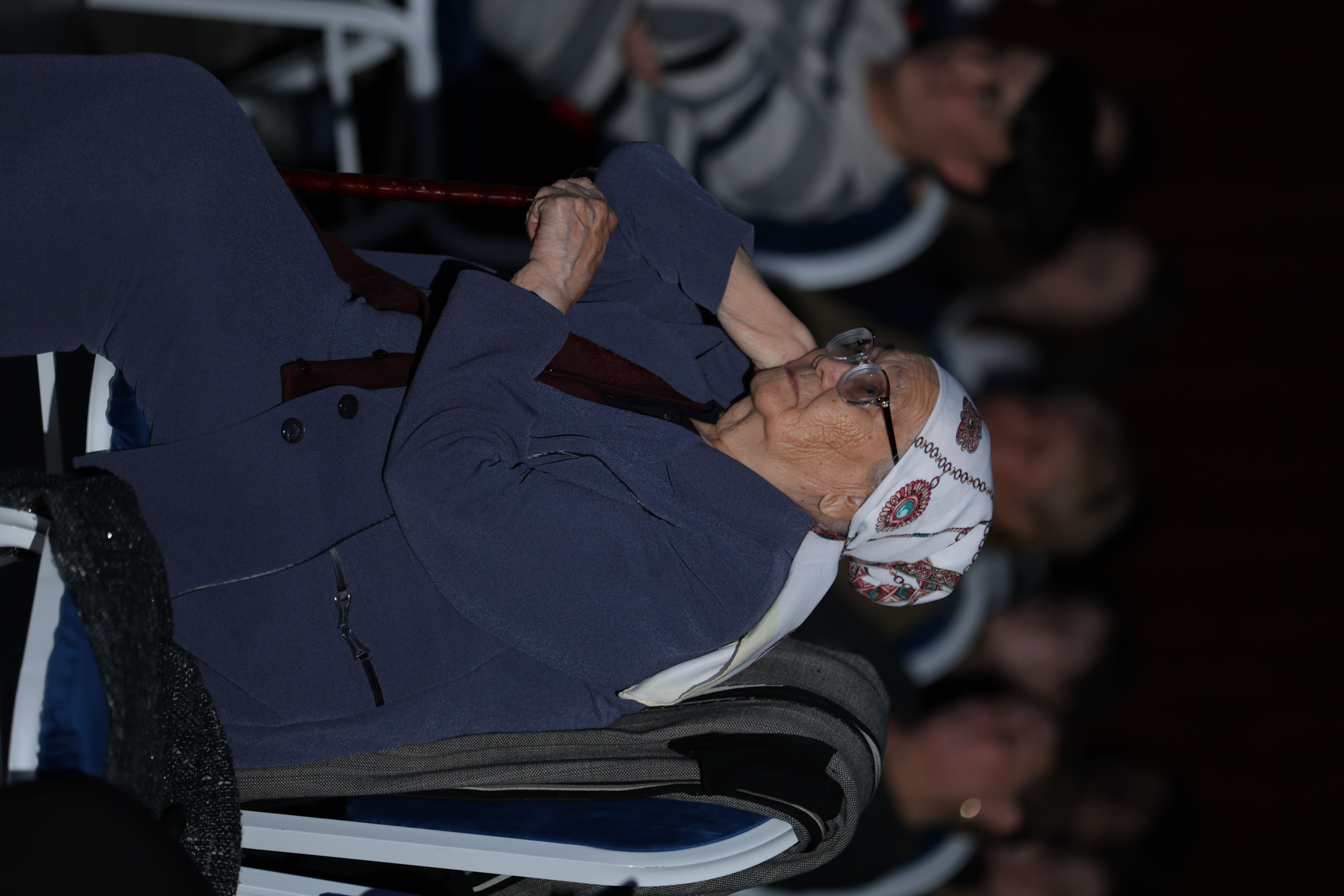 撕心裂肺的歌，舞台上的感觉