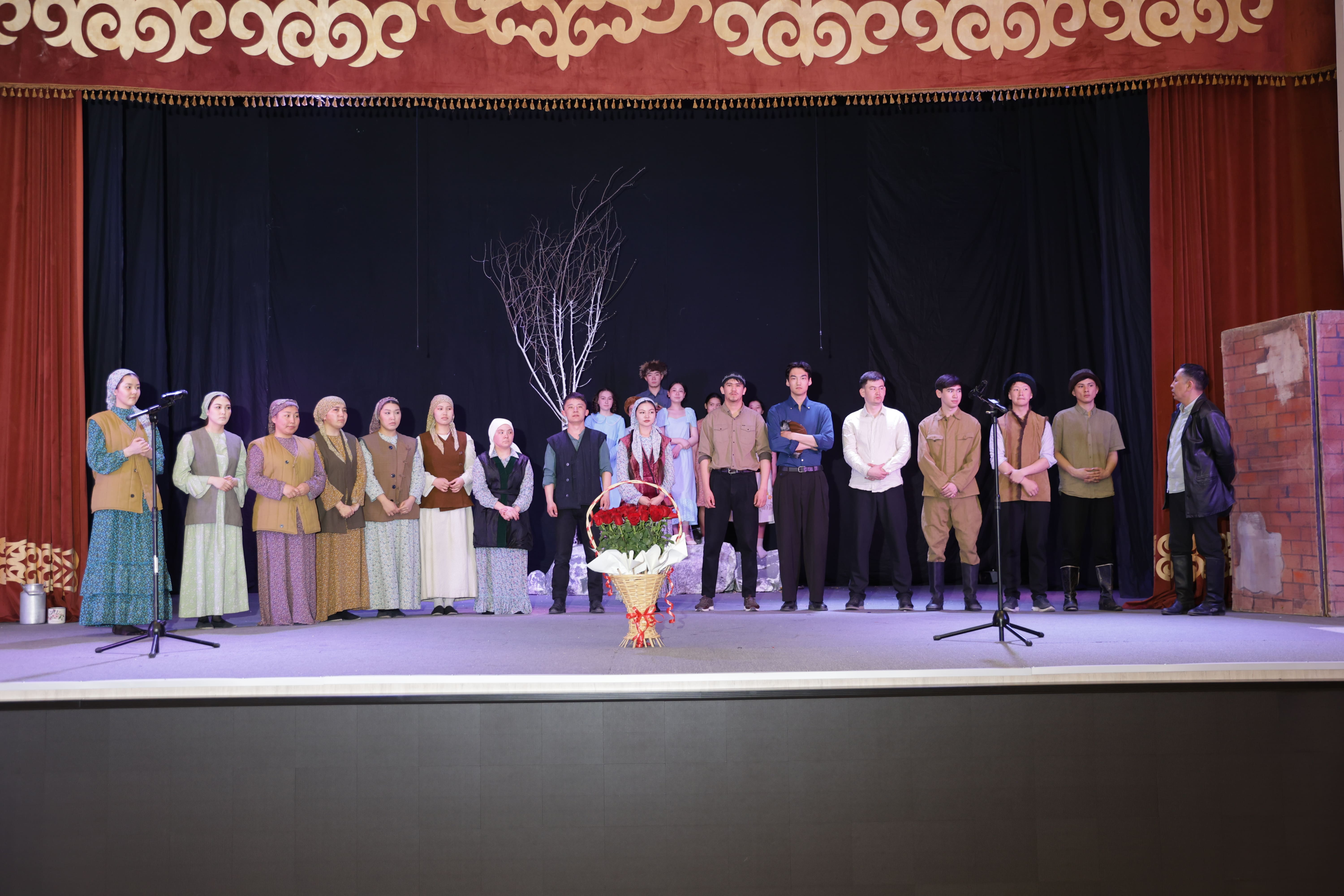 撕心裂肺的歌，舞台上的感觉