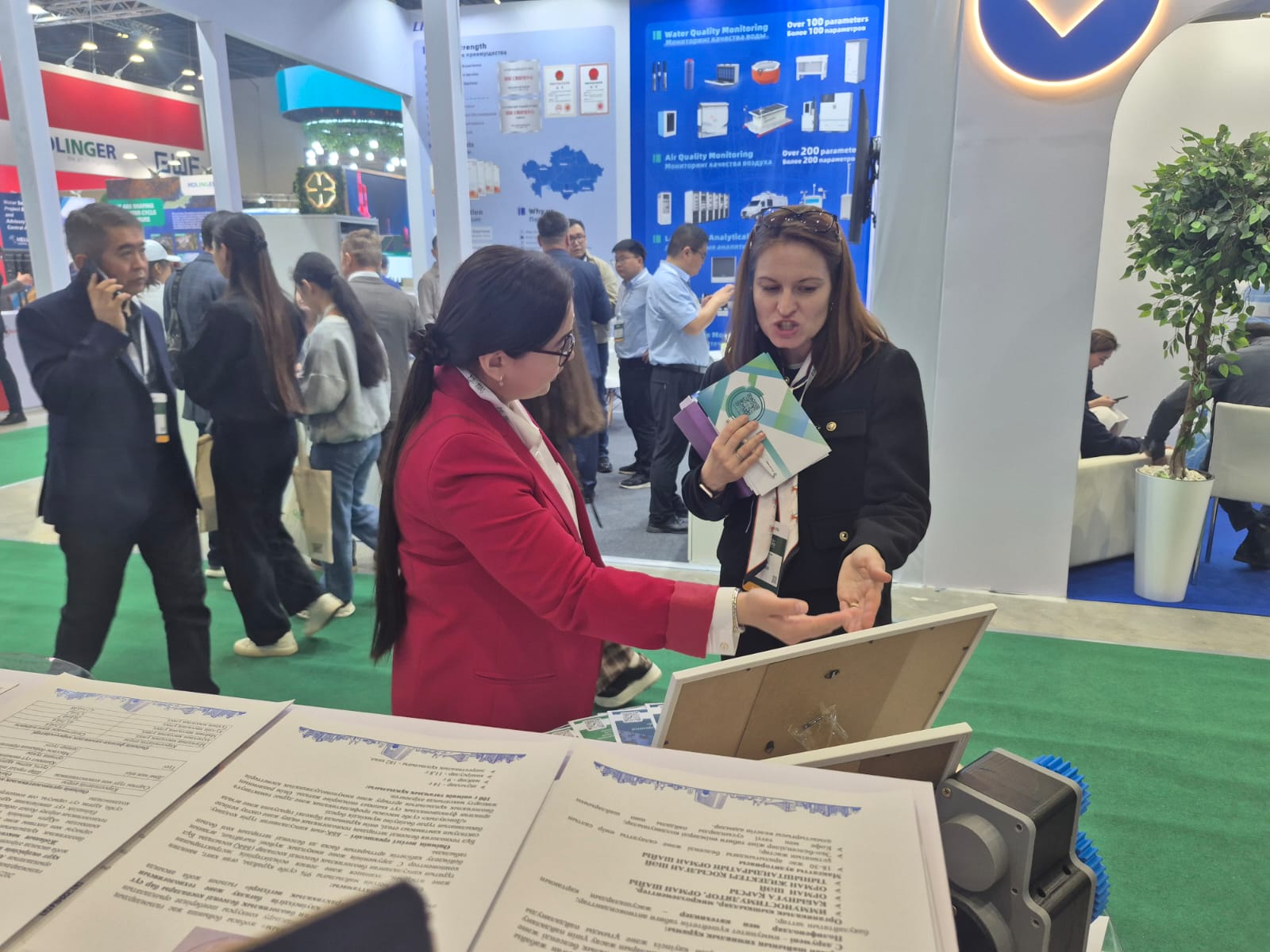 Shakarim University на международной экологической выставке саммита