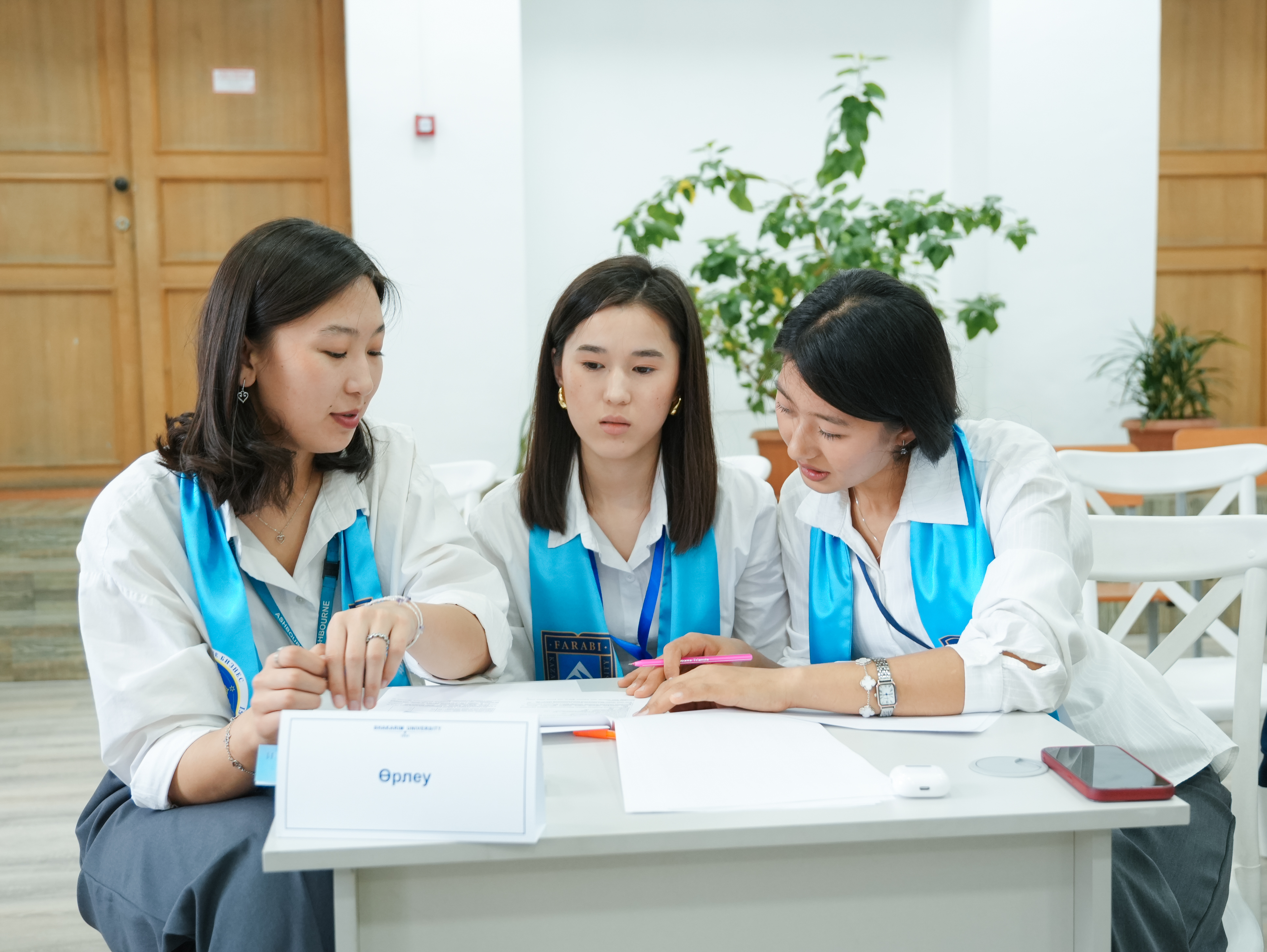 共和奥林匹克：经济的未来掌握在年轻人手中