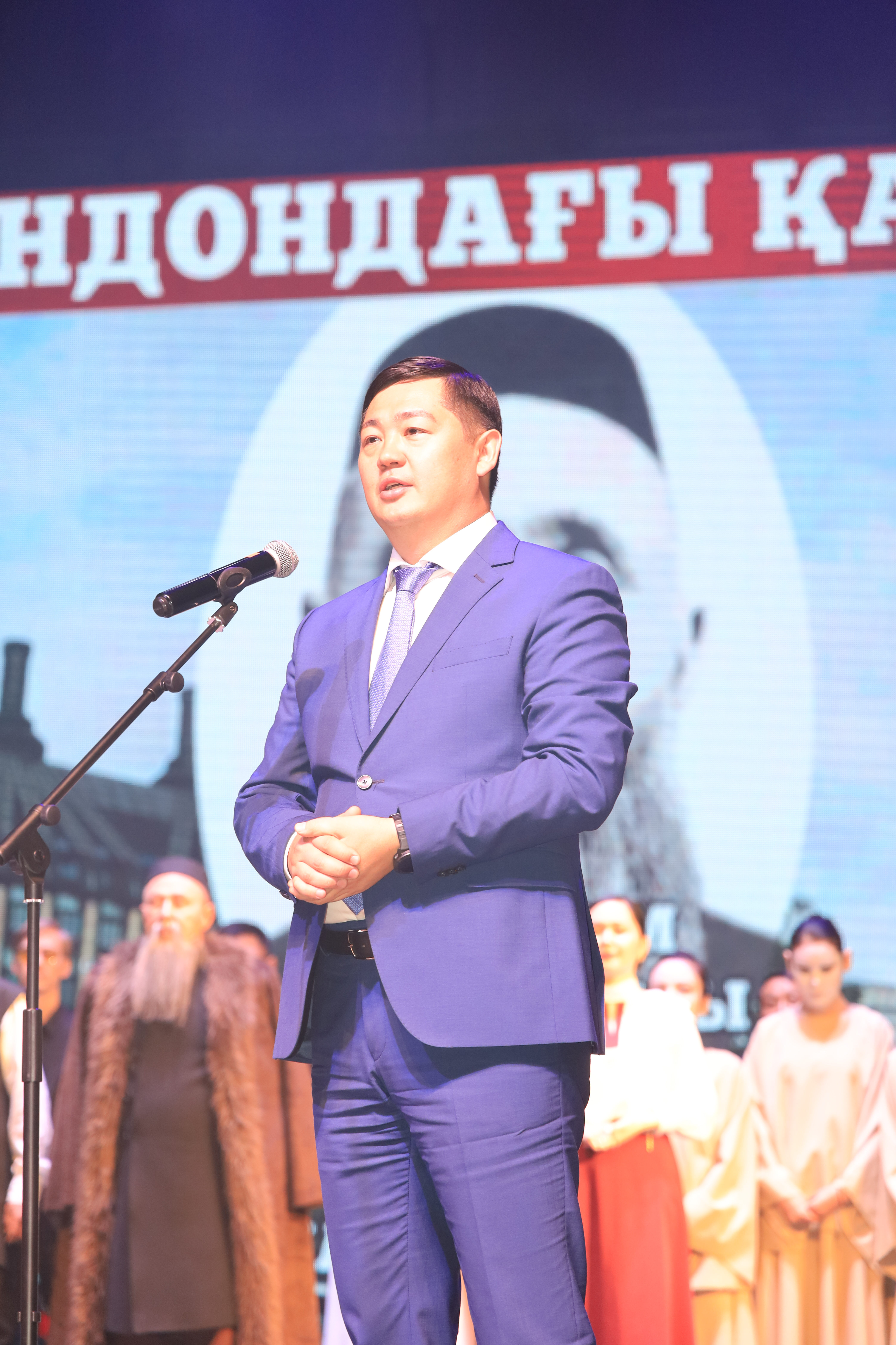 Театр сахнасында Шәкәрім әлемі жаңғырды
