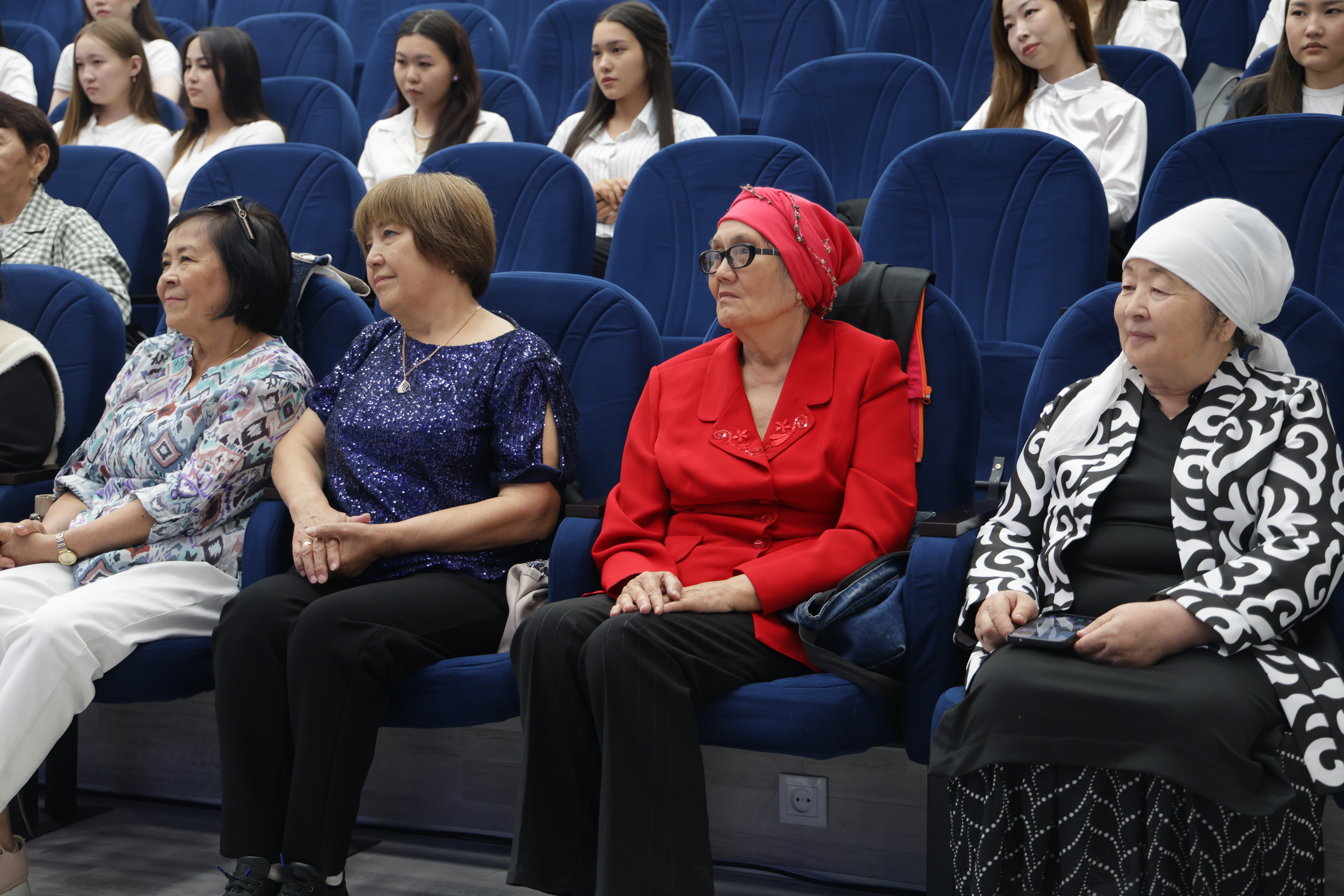 终身学习的光辉典范