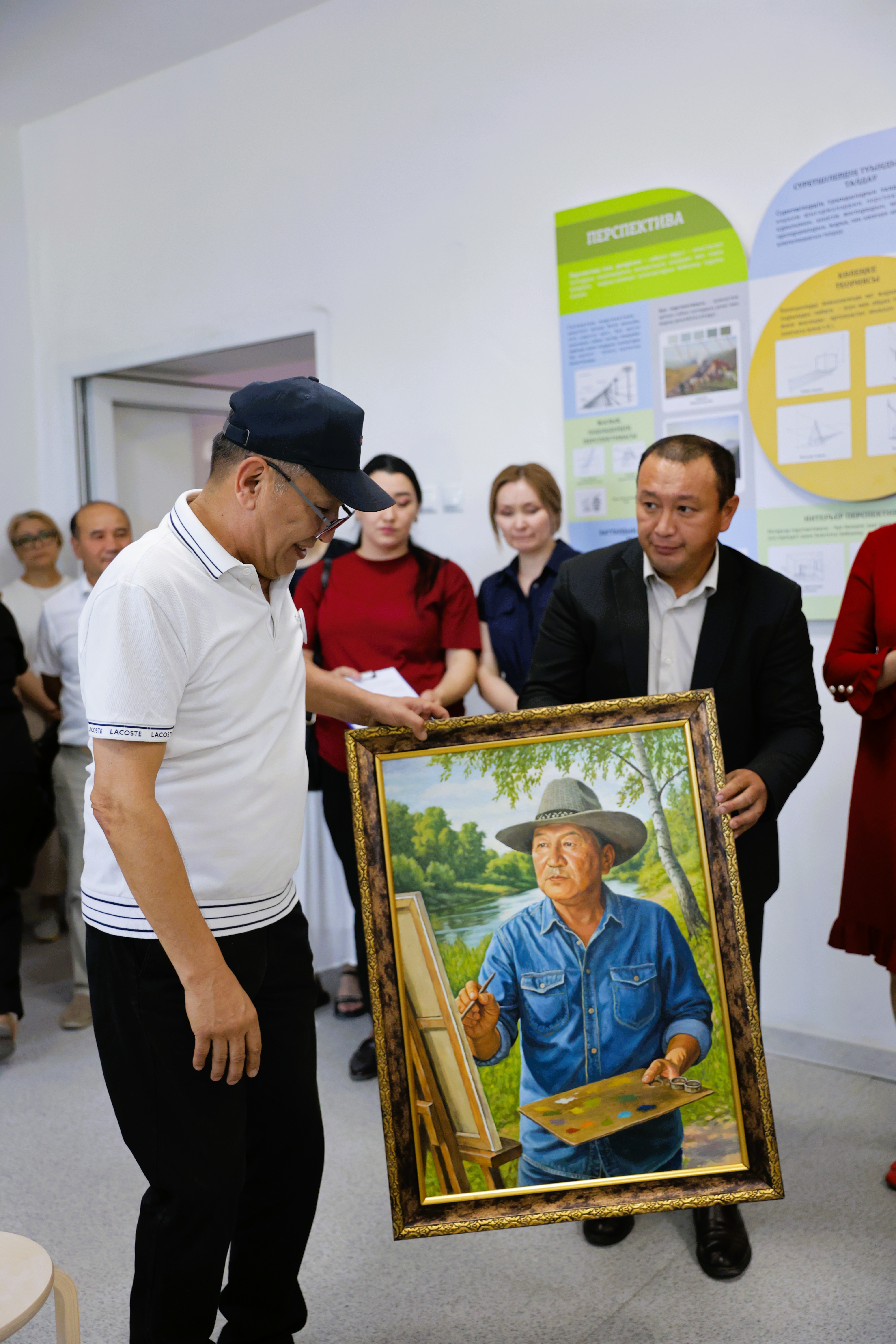 Жаңа дәрісхана:  қылқалам иесіне құрмет