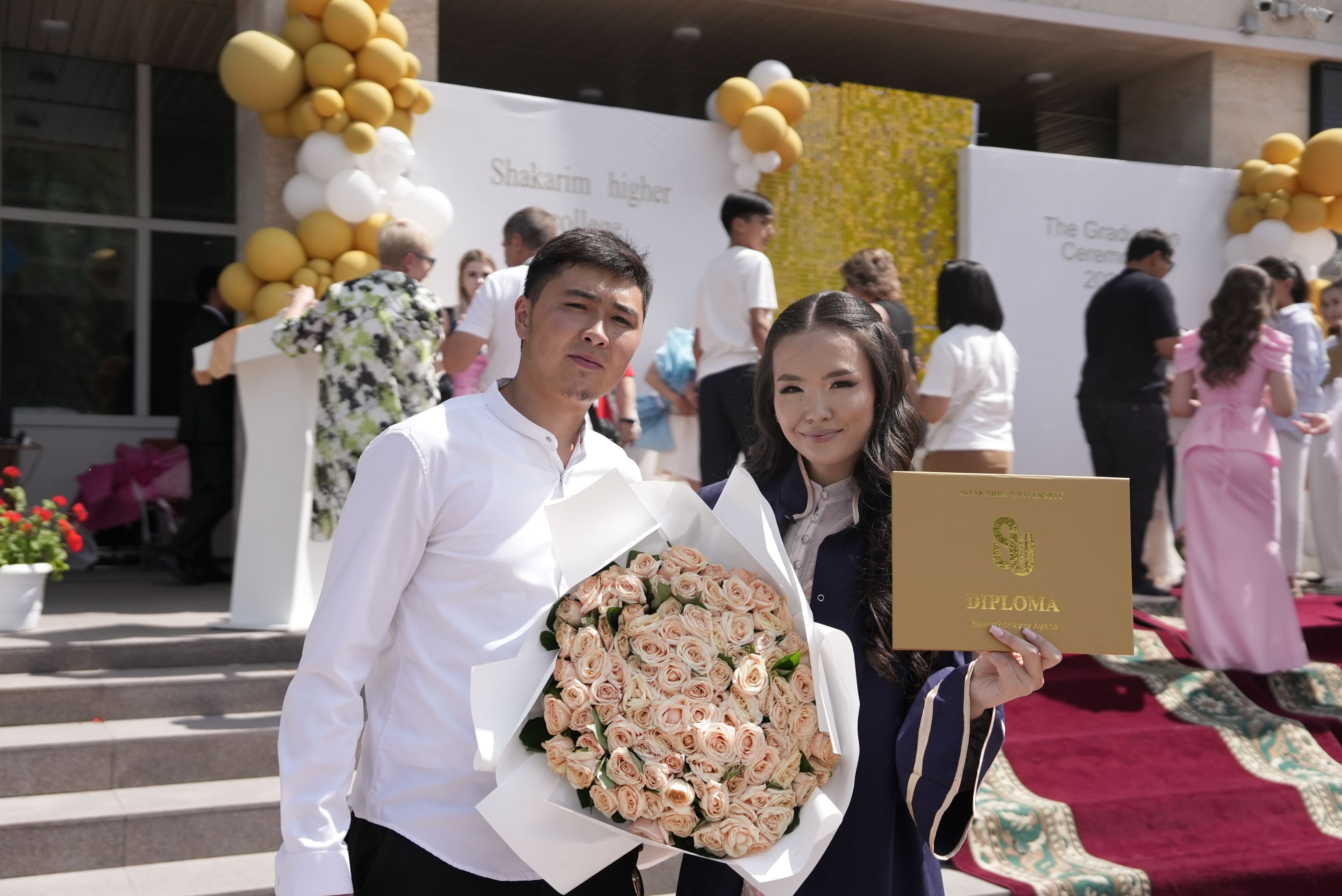 沙卡里姆高等学院庆祝其毕业生