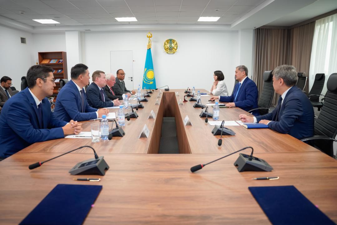 Shakarim University and Murdoch University: from an international agreement to the development tasks of the Abay region