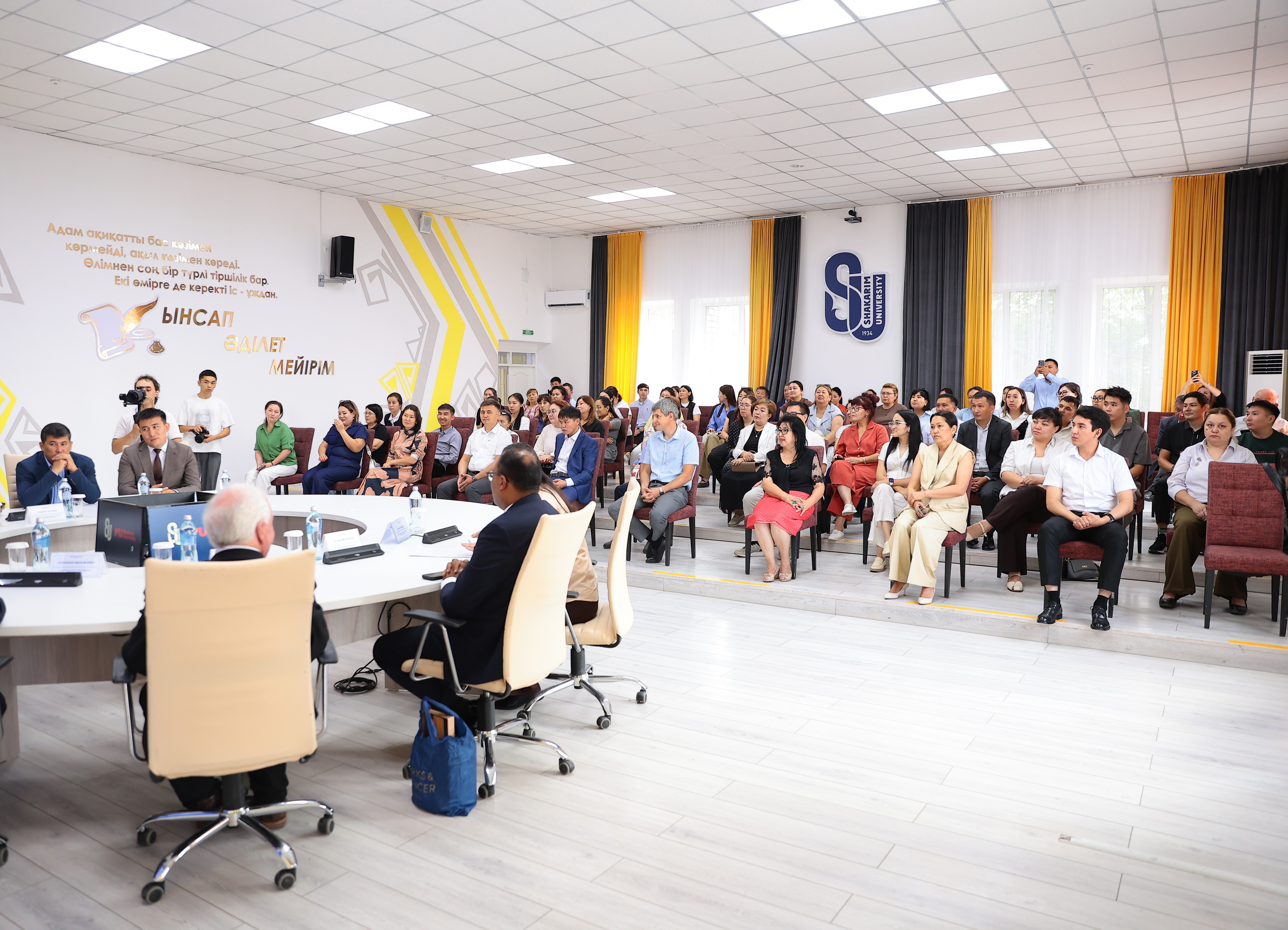 Australian experience - in the Abay region: Shakarim University and Murdoch University considered the possibilities of cooperation