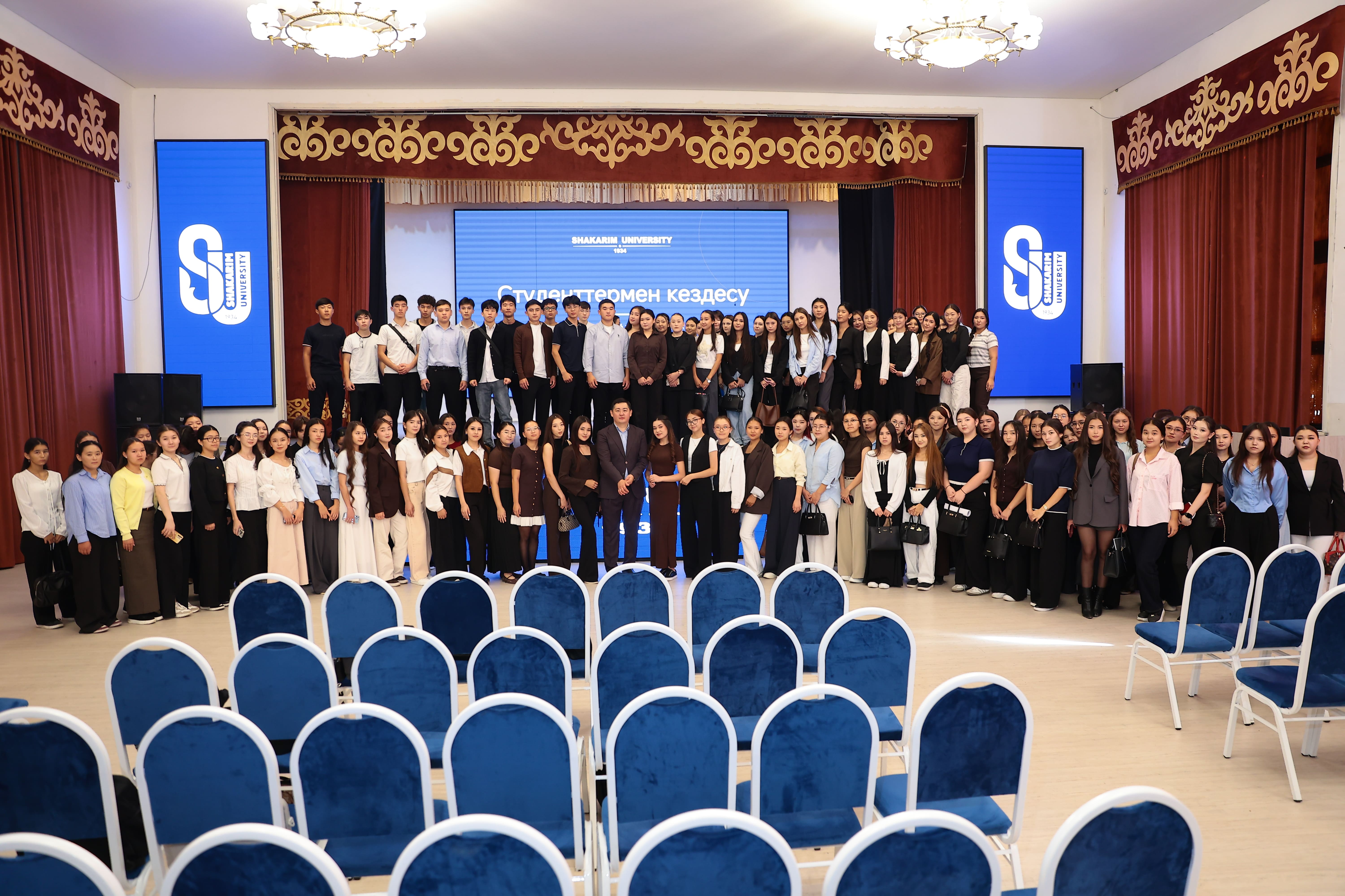 The rector met with first-year students