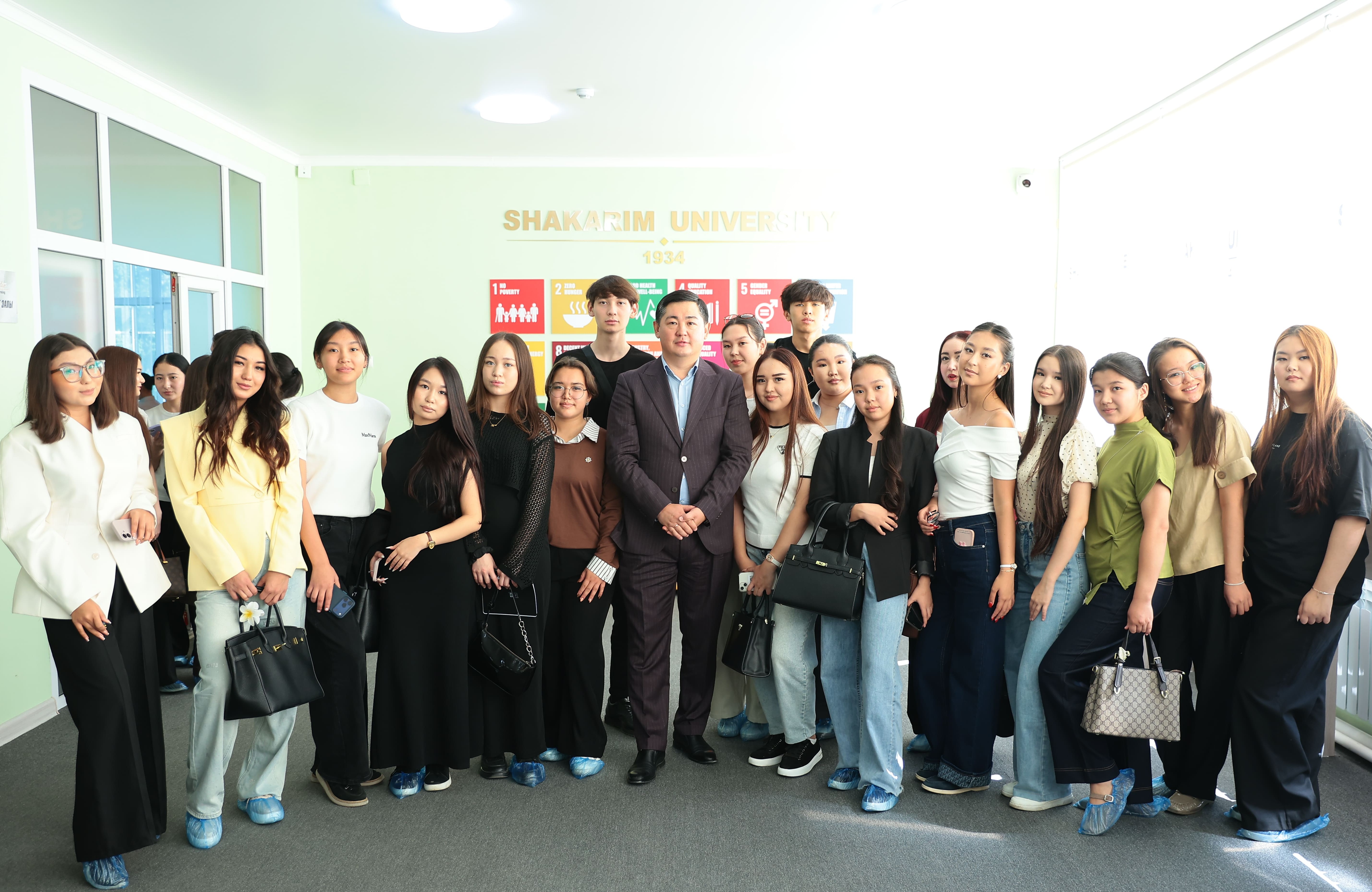 The rector met with first-year students