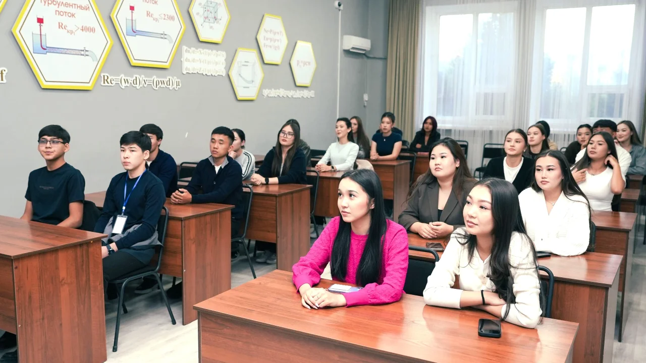国家语言是每个人的共同价值观