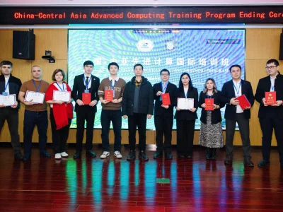 Шәкәрім университетінің мамандары – Қытайдағы IT технологиялар тағылымдамасында   