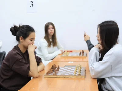 First-year students competed in sports