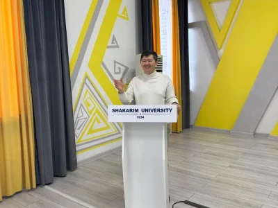 举办“职业安全健康问题”研讨会