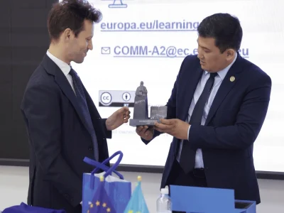 Жас ғалымдар мен еуропалық дипломаттар диалогы