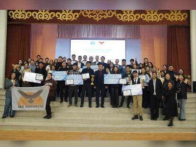 В УНИВЕРСИТЕТЕ ШАКАРИМА СОСТОЯЛСЯ РЕСПУБЛИКАНСКИЙ ТУРНИР ДЕБАТОВ