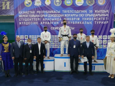 30 МЕРОПРИЯТИЯ В ЧЕСТЬ 30-ЛЕТИЯ - В УНИВЕРСИТЕТЕ ИМ.ШАКАРИМА ПРОШЕЛ РЕСПУБЛИКАНСКИЙ ТУРНИР