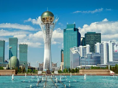 Shakarim University  ректоры Думан Орынбековтің Астана күнімен   құттықтауы