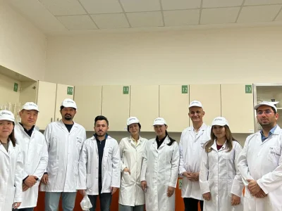 Международное сотрудничество: исследователи Шәкәрім университета проходят научную стажировку в университете Ыгдыра (Турция)