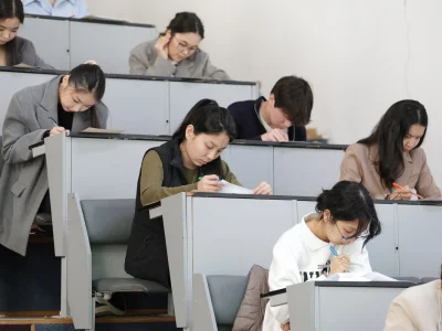 АКАДЕМИЯЛЫҚ ҰТҚЫРЛЫҚ