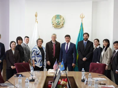 ПОСОЛ США В КАЗАХСТАНЕ В УНИВЕРСИТЕТЕ ШАКАРИМА