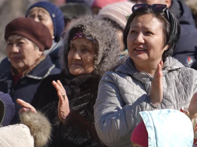 SHAKARIM UNIVERSITY ПОДАРИЛ ЖИТЕЛЯМ ВЕСЕННИЙ ПРАЗДНИК
